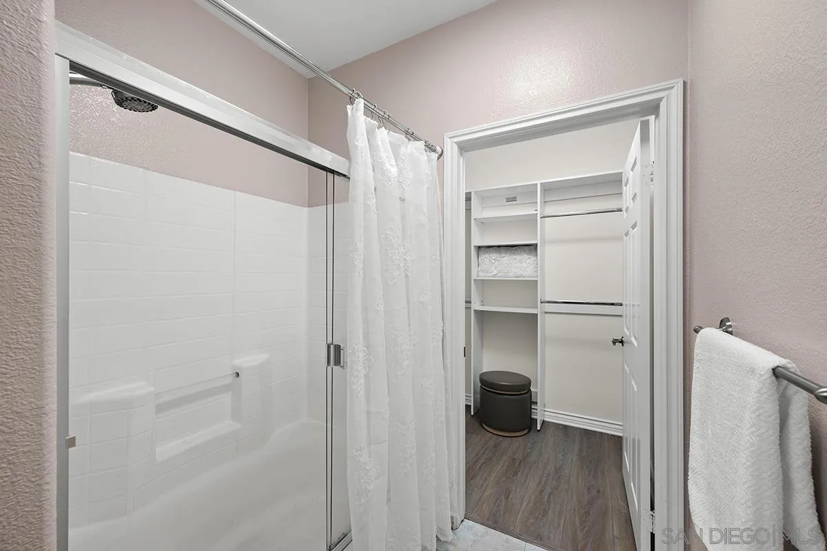 4165 Executive Dr Unit F107