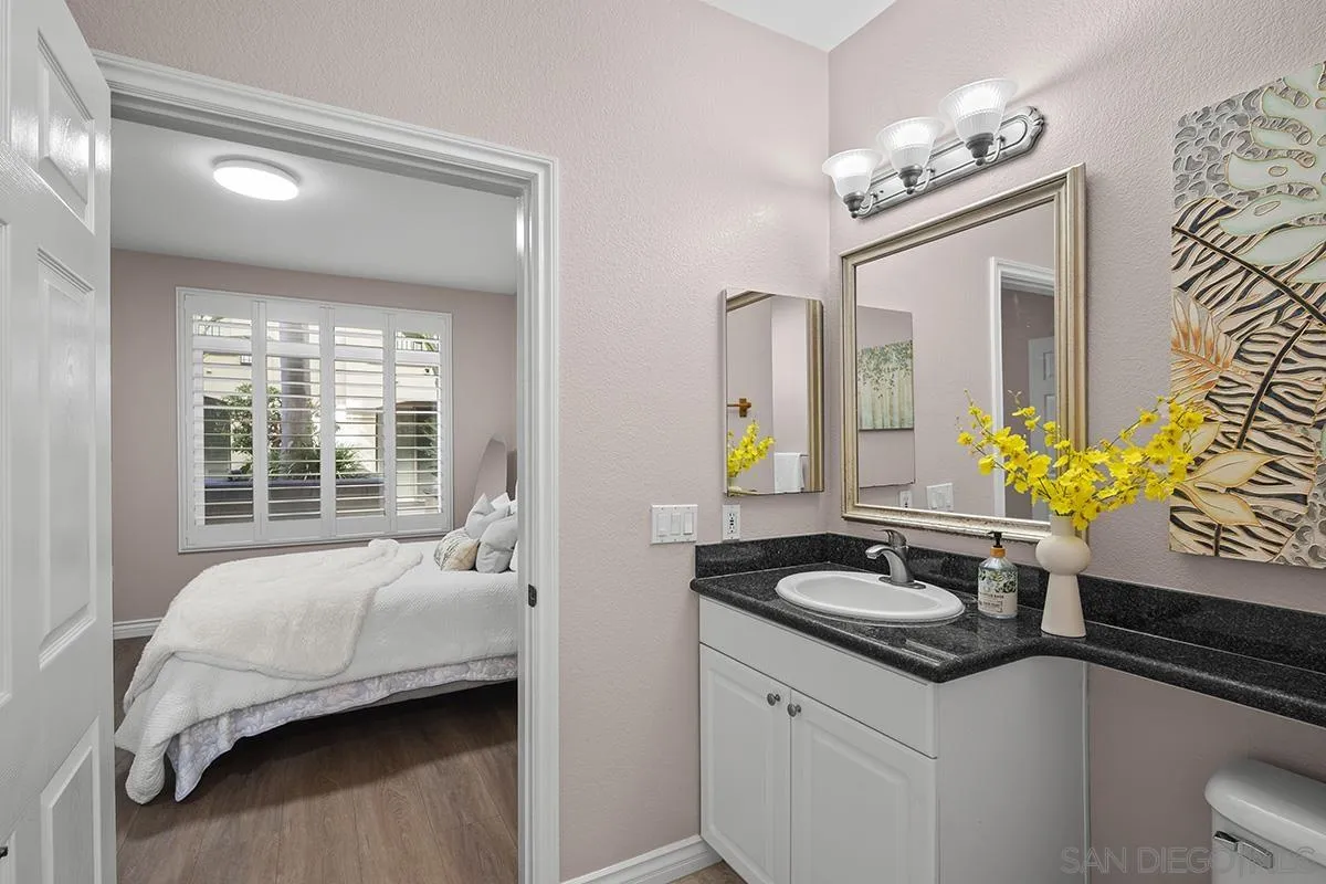 4165 Executive Dr Unit F107