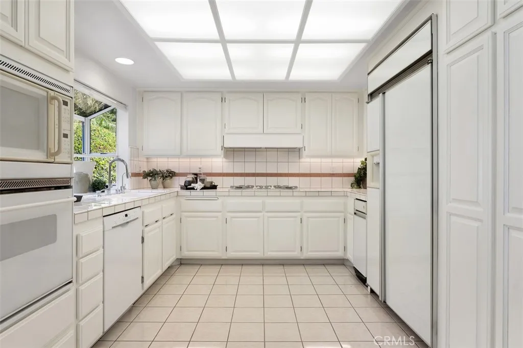 29211 Alfieri Street