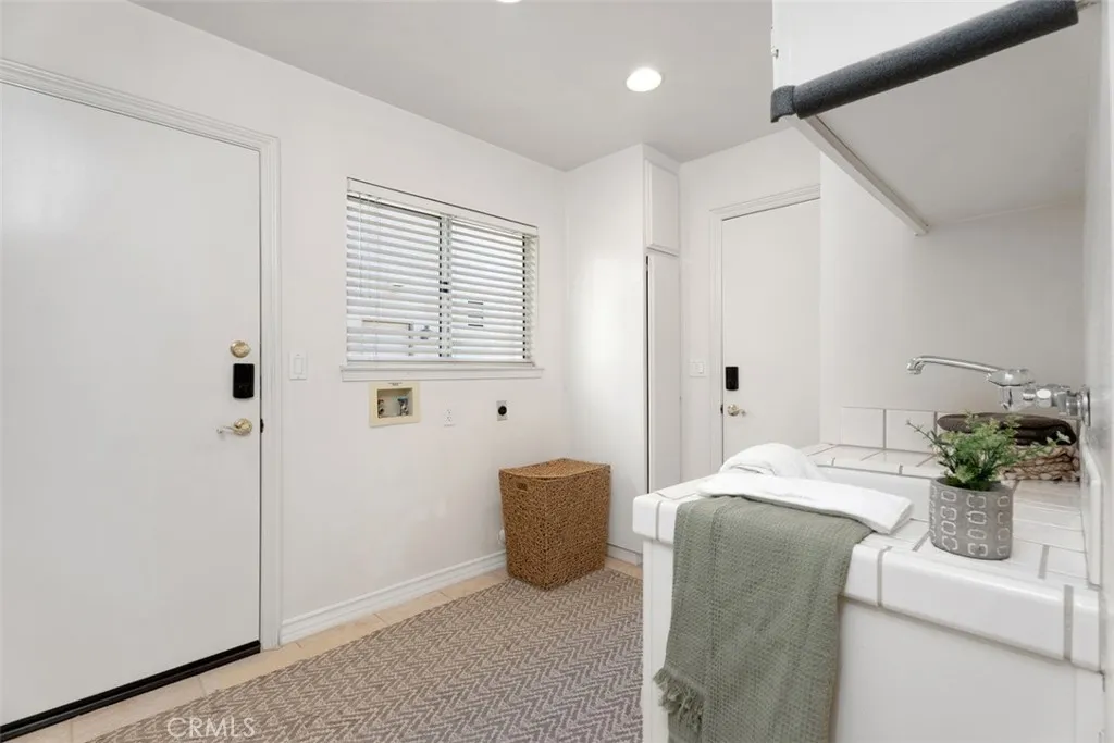 29211 Alfieri Street