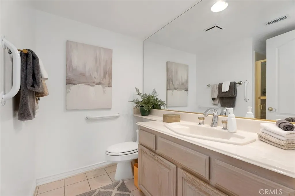 29211 Alfieri Street