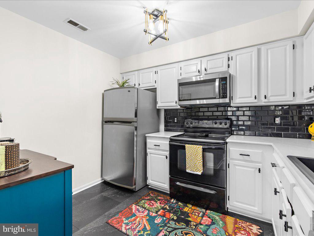 603-B Admiral Dr #7