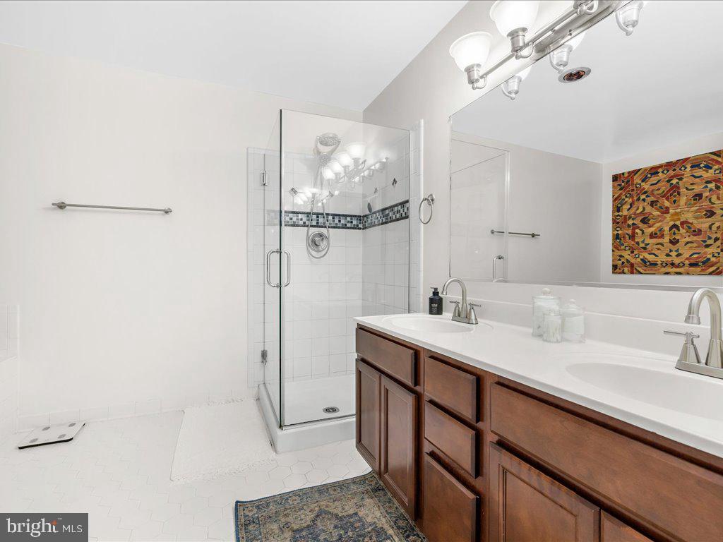 603-B Admiral Dr #7