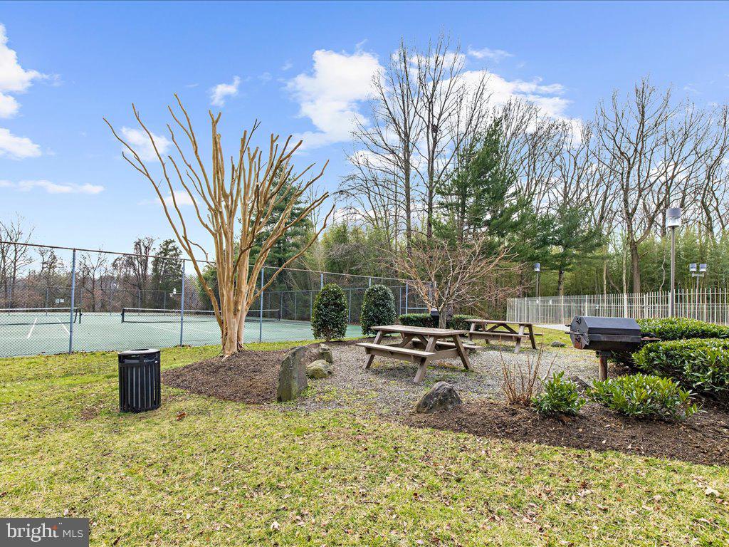 603-B Admiral Dr #7
