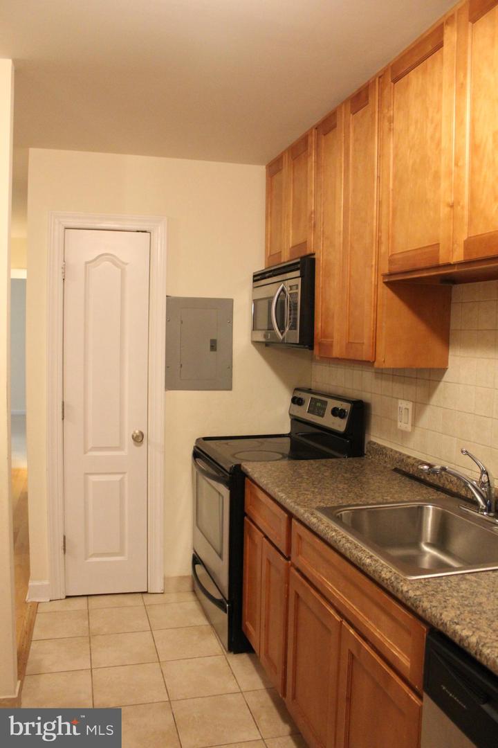 6307 Hil Mar Dr #1-7