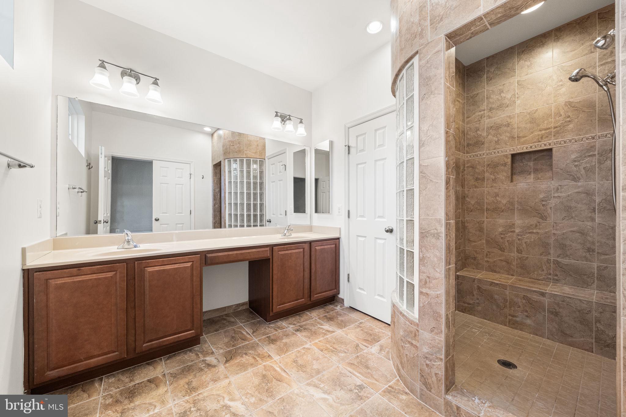 4221 WINDING WATERS TERRACE