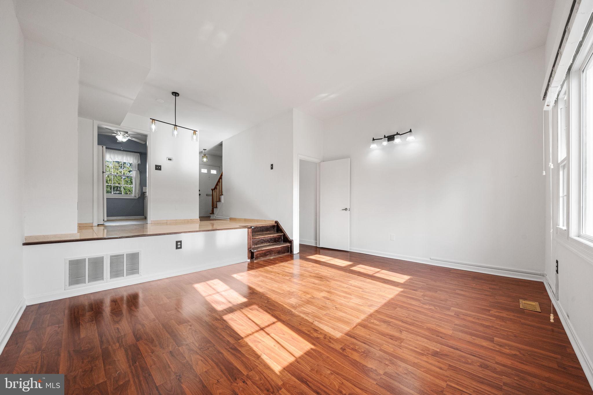 5845 REXFORD DRIVE 721