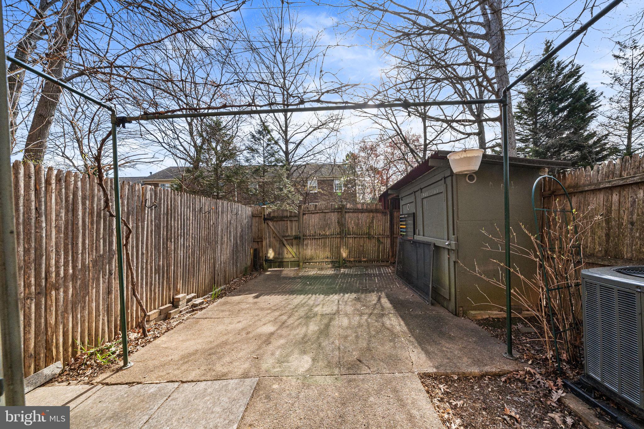 5845 REXFORD DRIVE 721