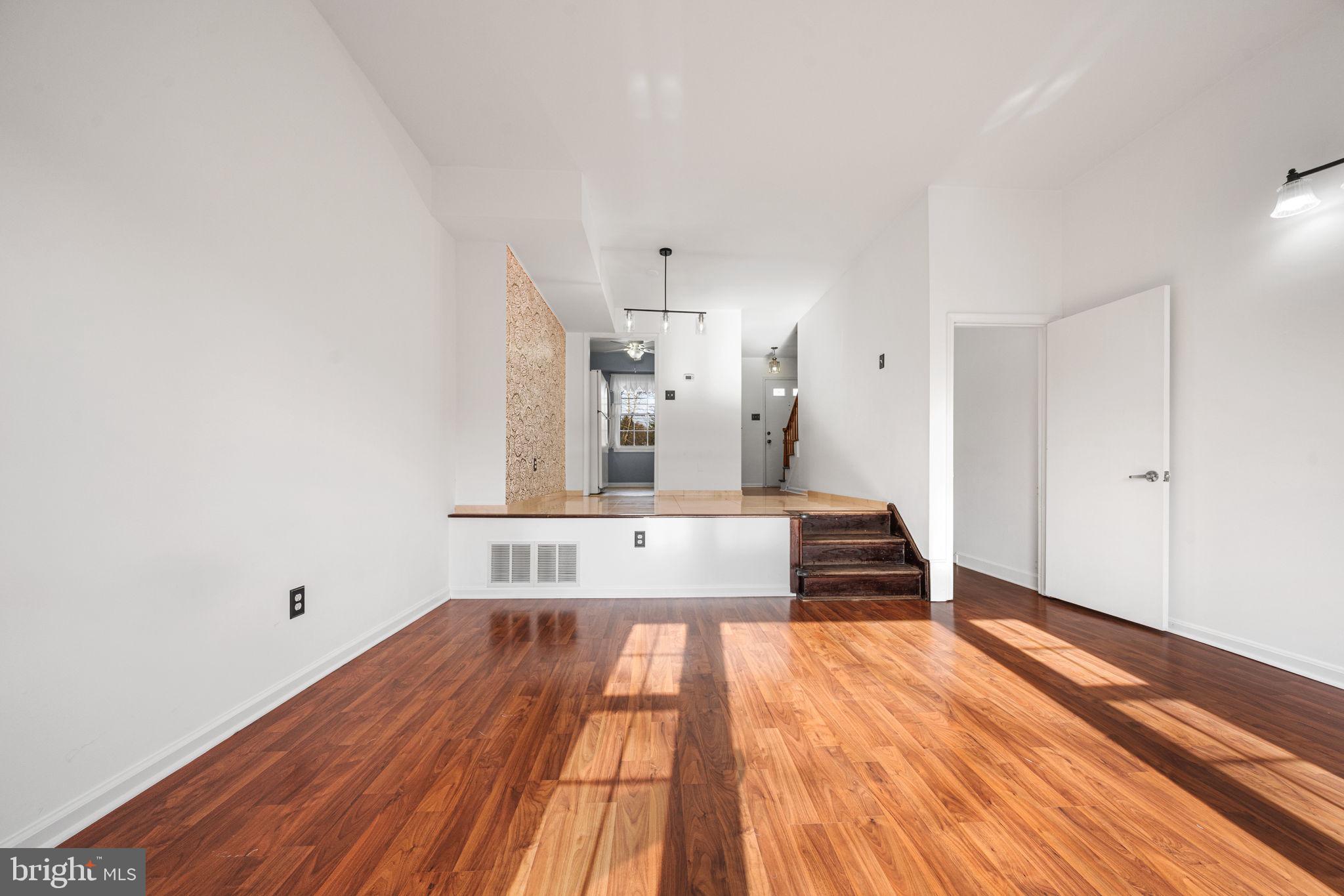 5845 REXFORD DRIVE 721