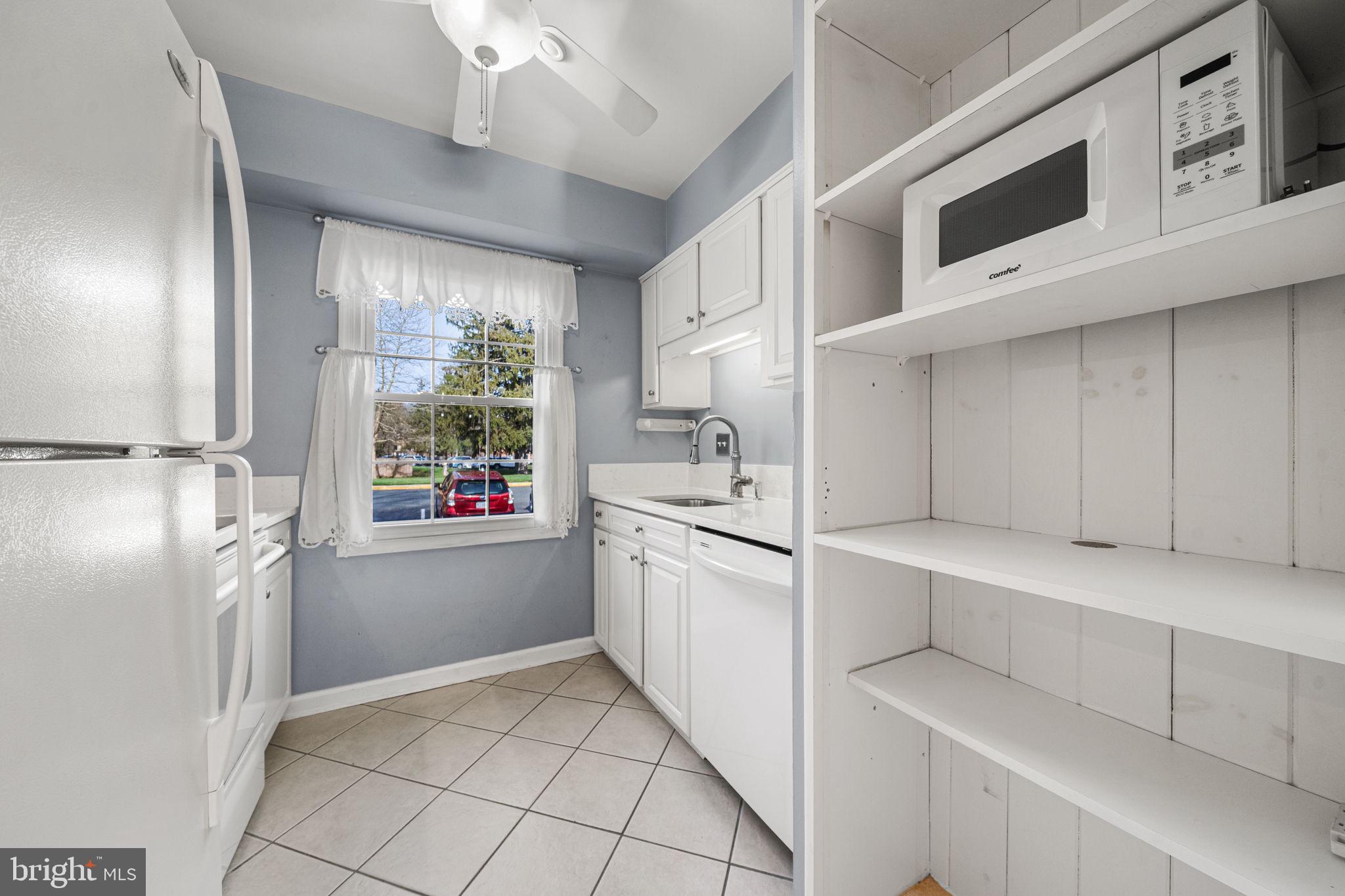 5845 REXFORD DRIVE 721