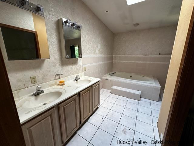 41 Stony Brook Extension