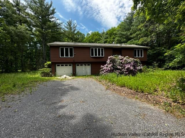 41 Stony Brook Extension