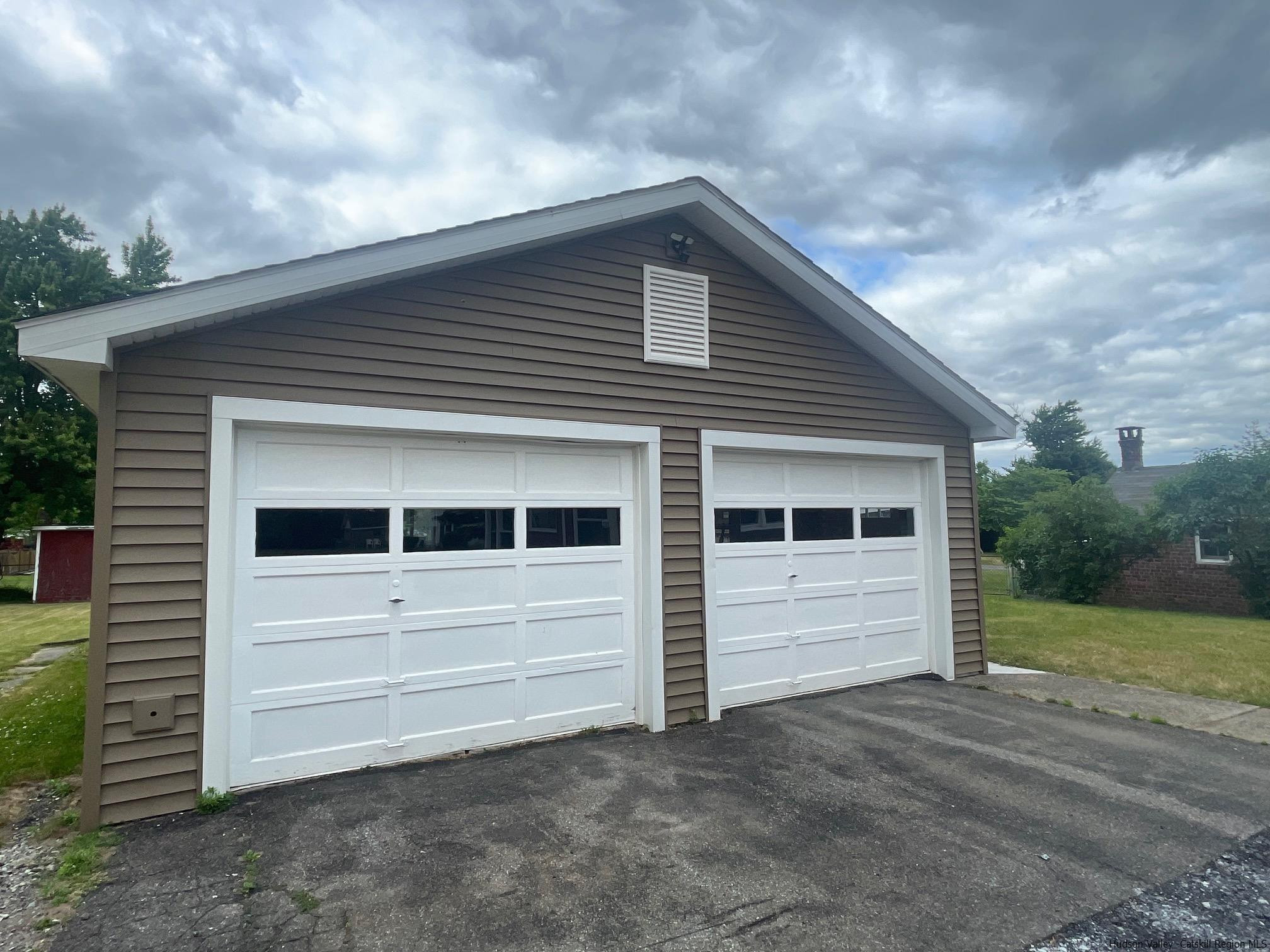 192 Delaware Street, Glasco