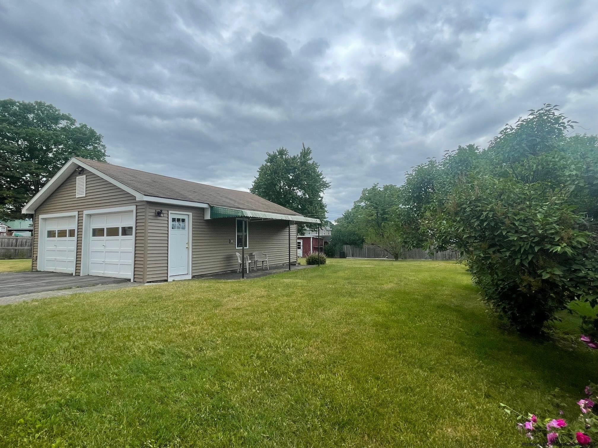 192 Delaware Street, Glasco