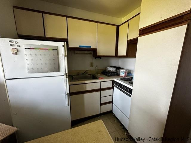 234 Schoolhouse Road