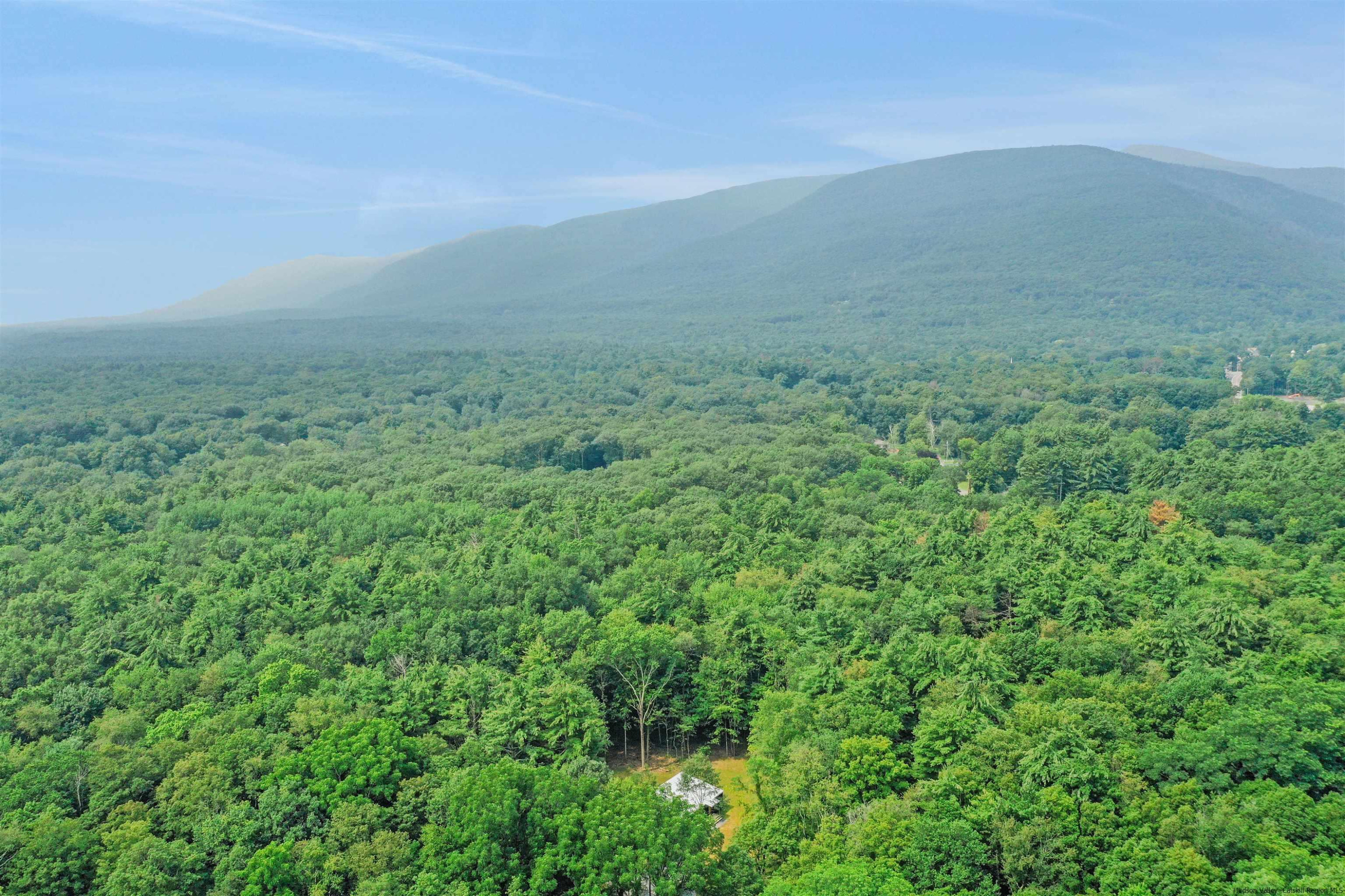 373 Pennsylvania Avenue