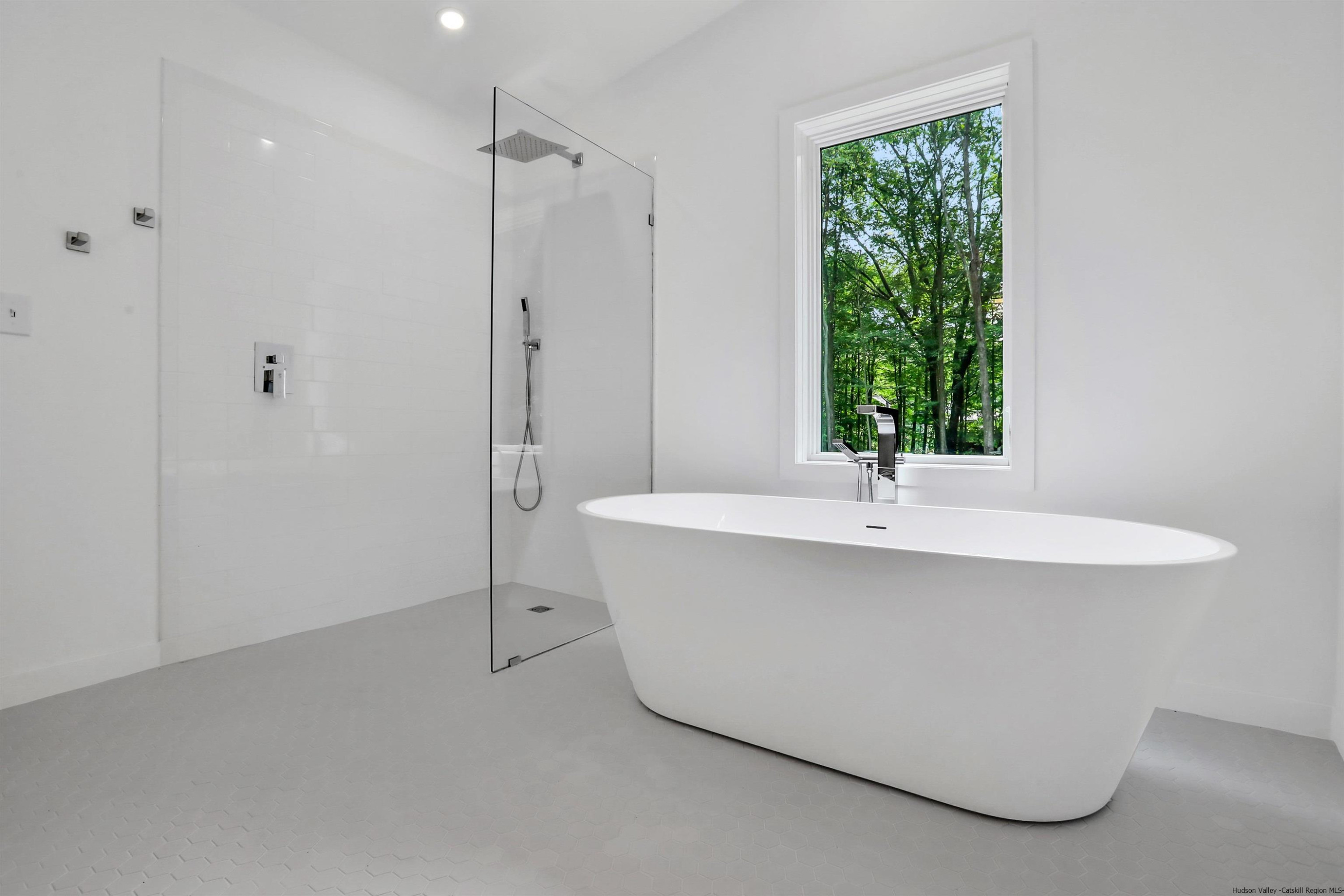 373 Pennsylvania Avenue