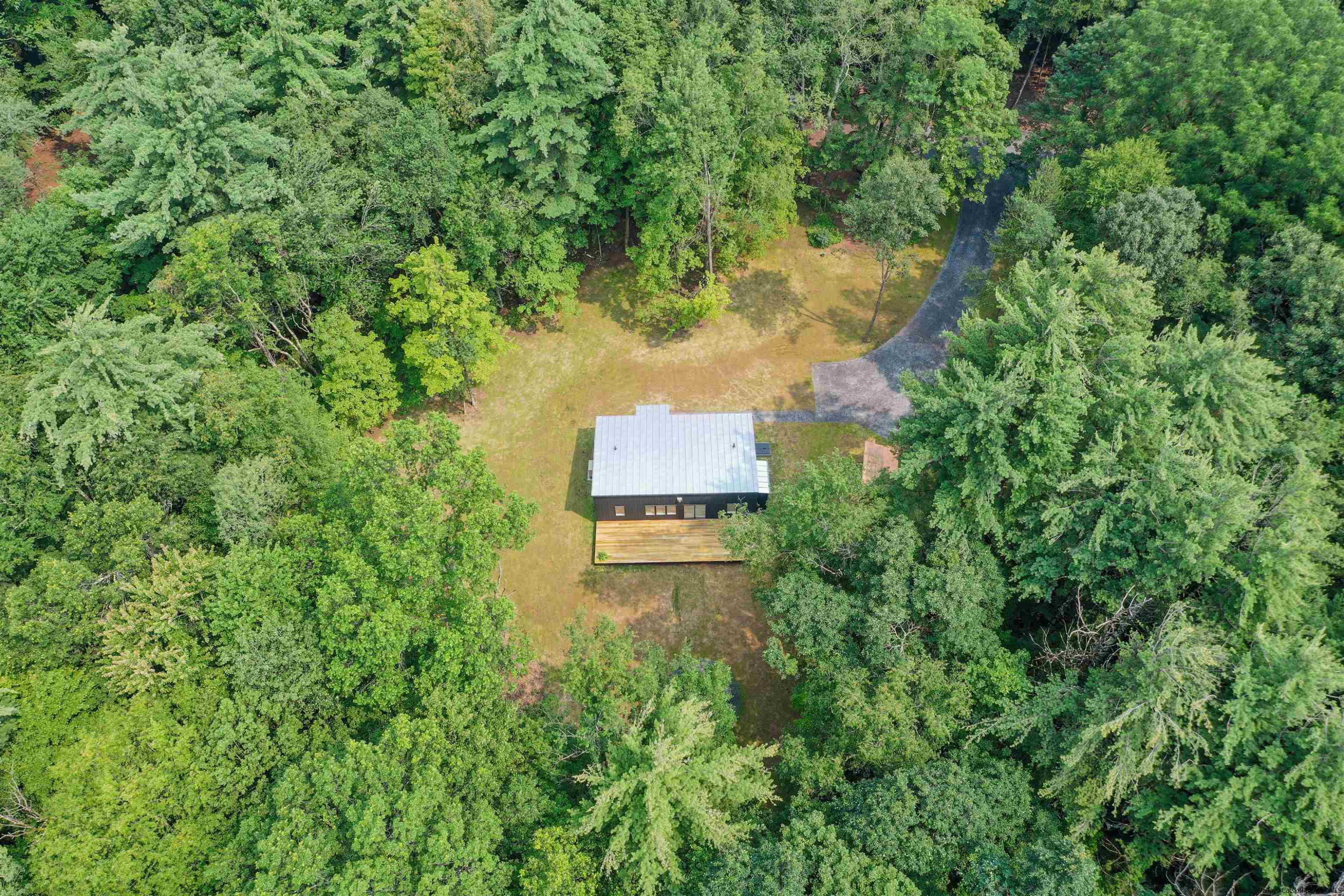 373 Pennsylvania Avenue