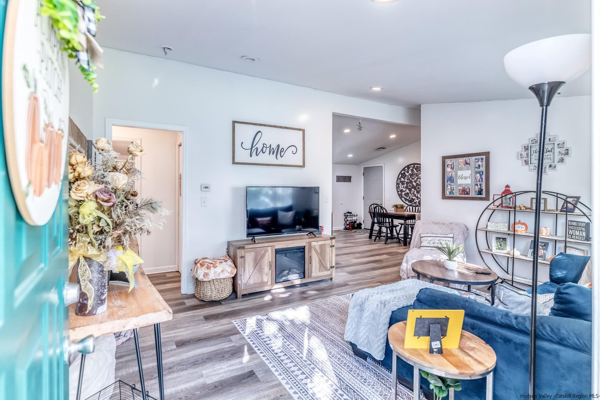 15 South Road, Mt. Marion