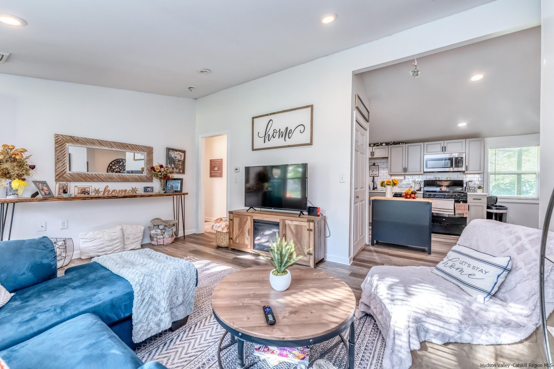 15 South Road, Mt. Marion