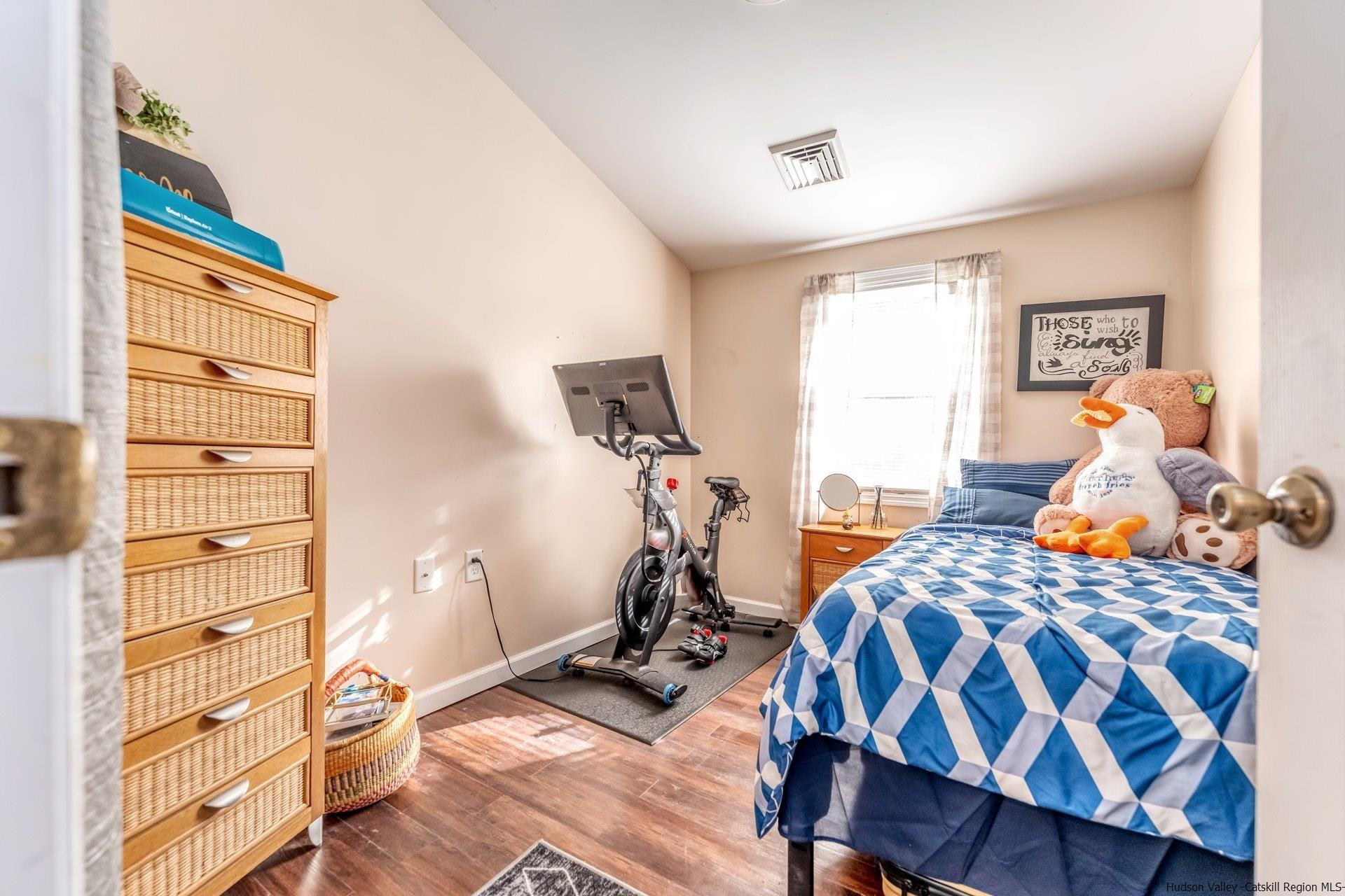 15 South Road, Mt. Marion