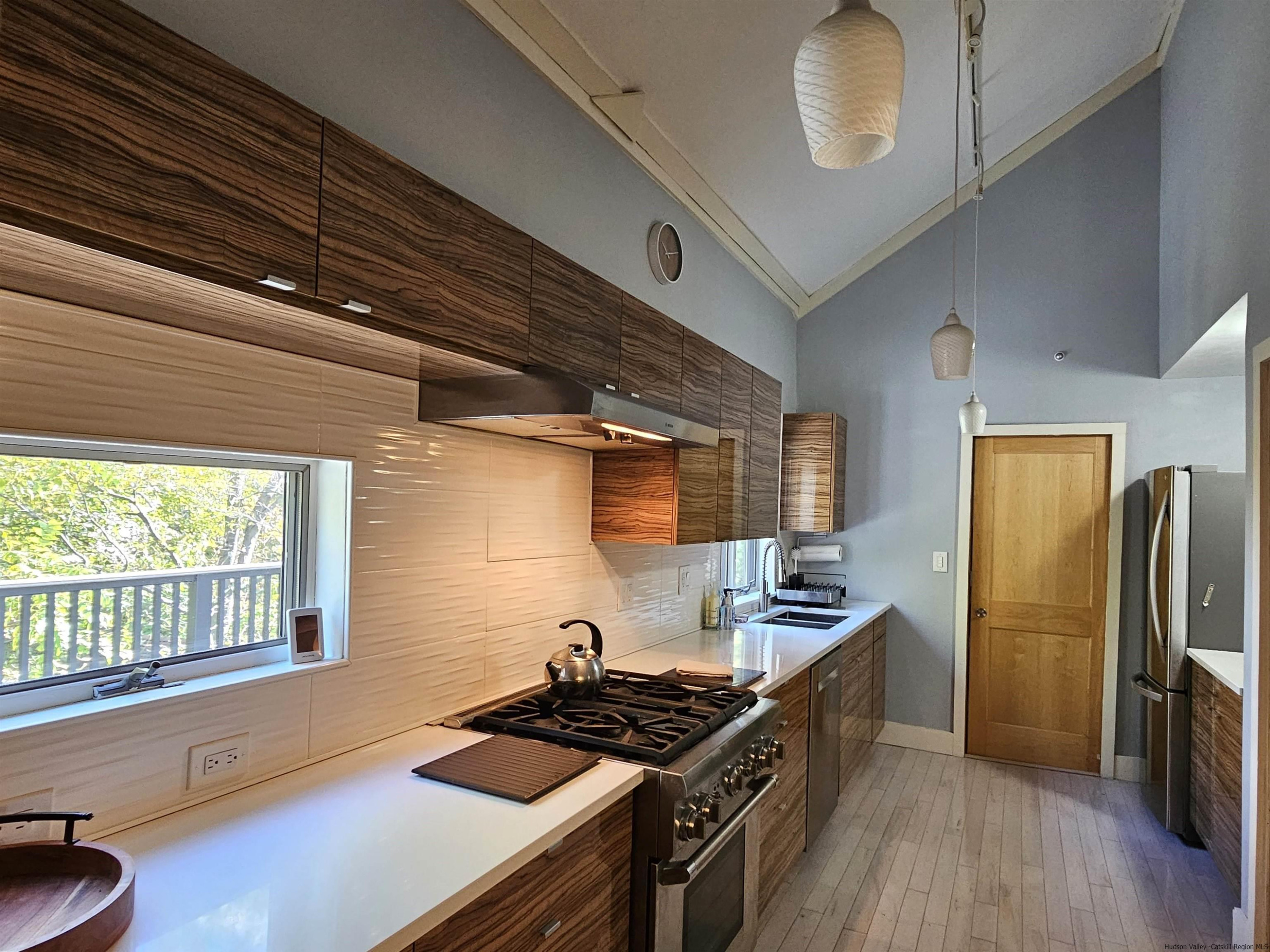 388 W Saugerties Road