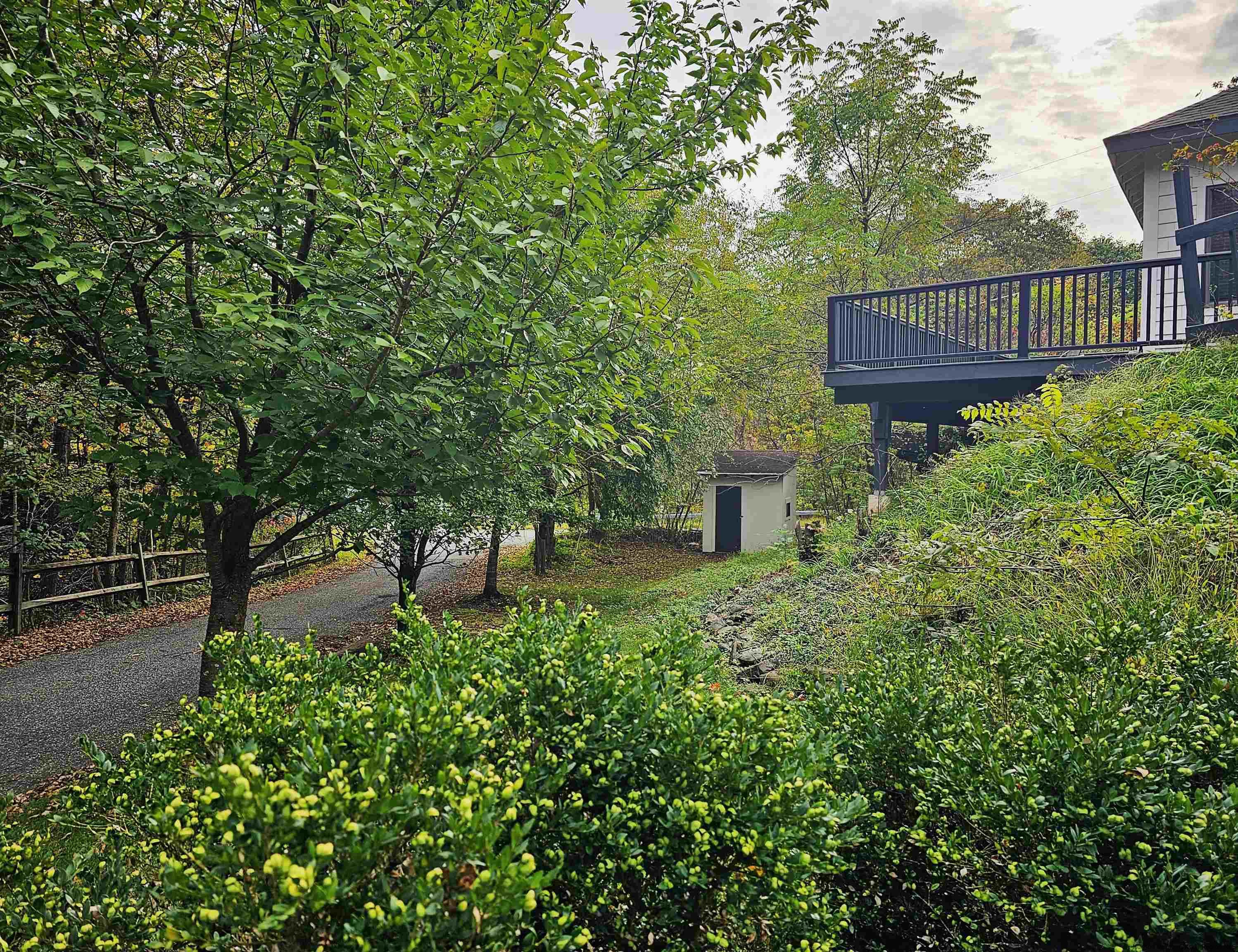 388 W Saugerties Road