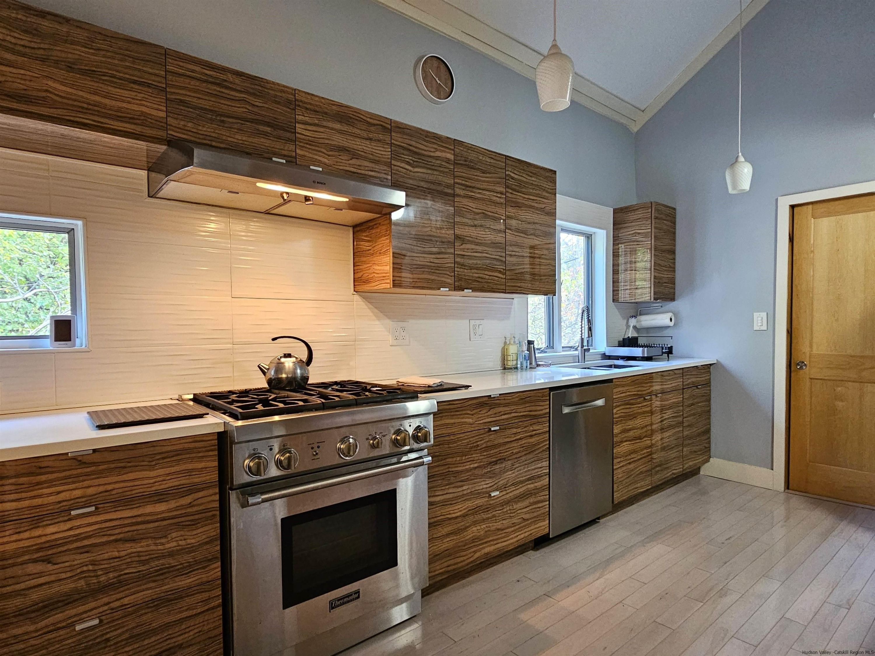 388 W Saugerties Road