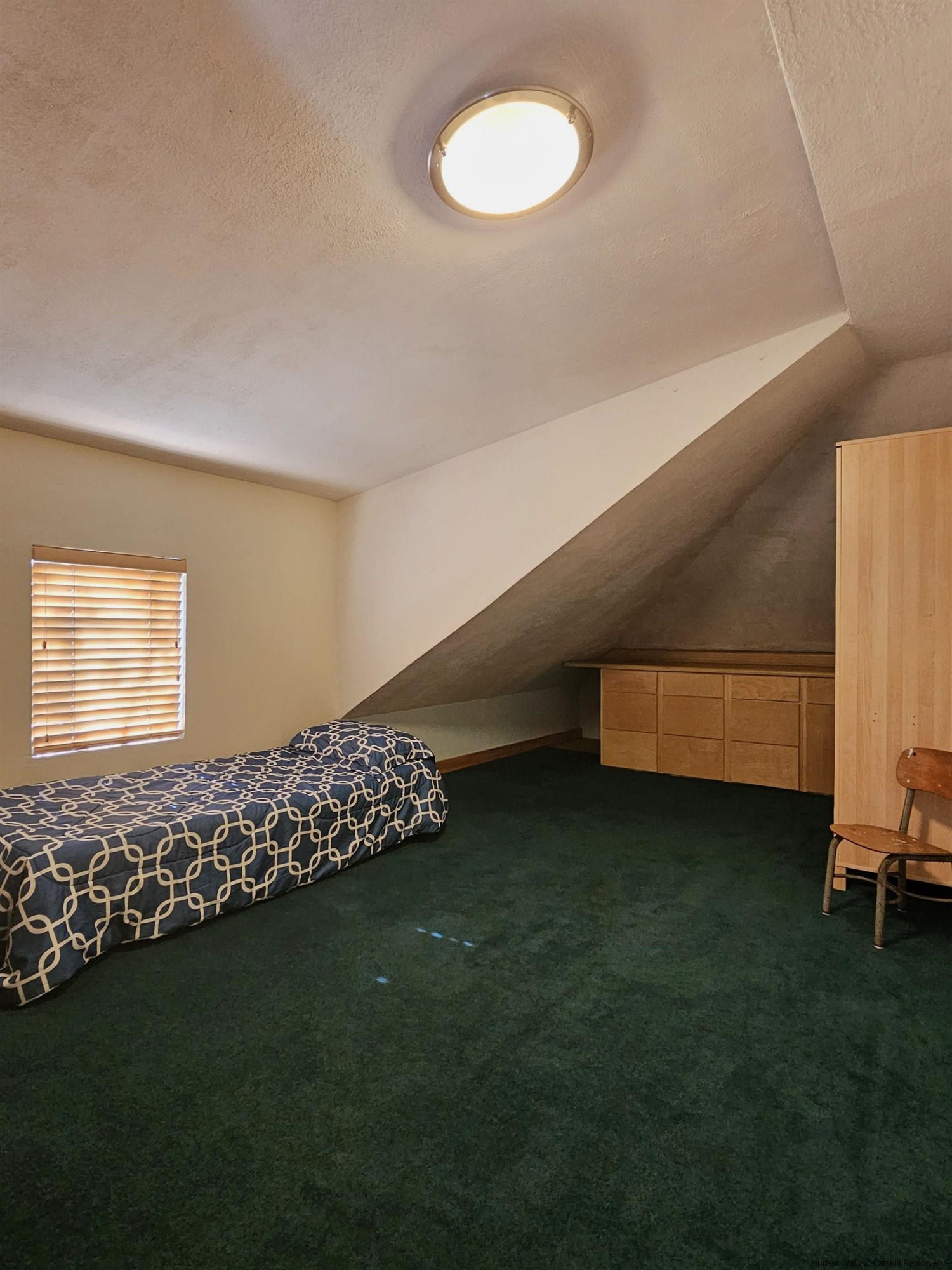 388 W Saugerties Road