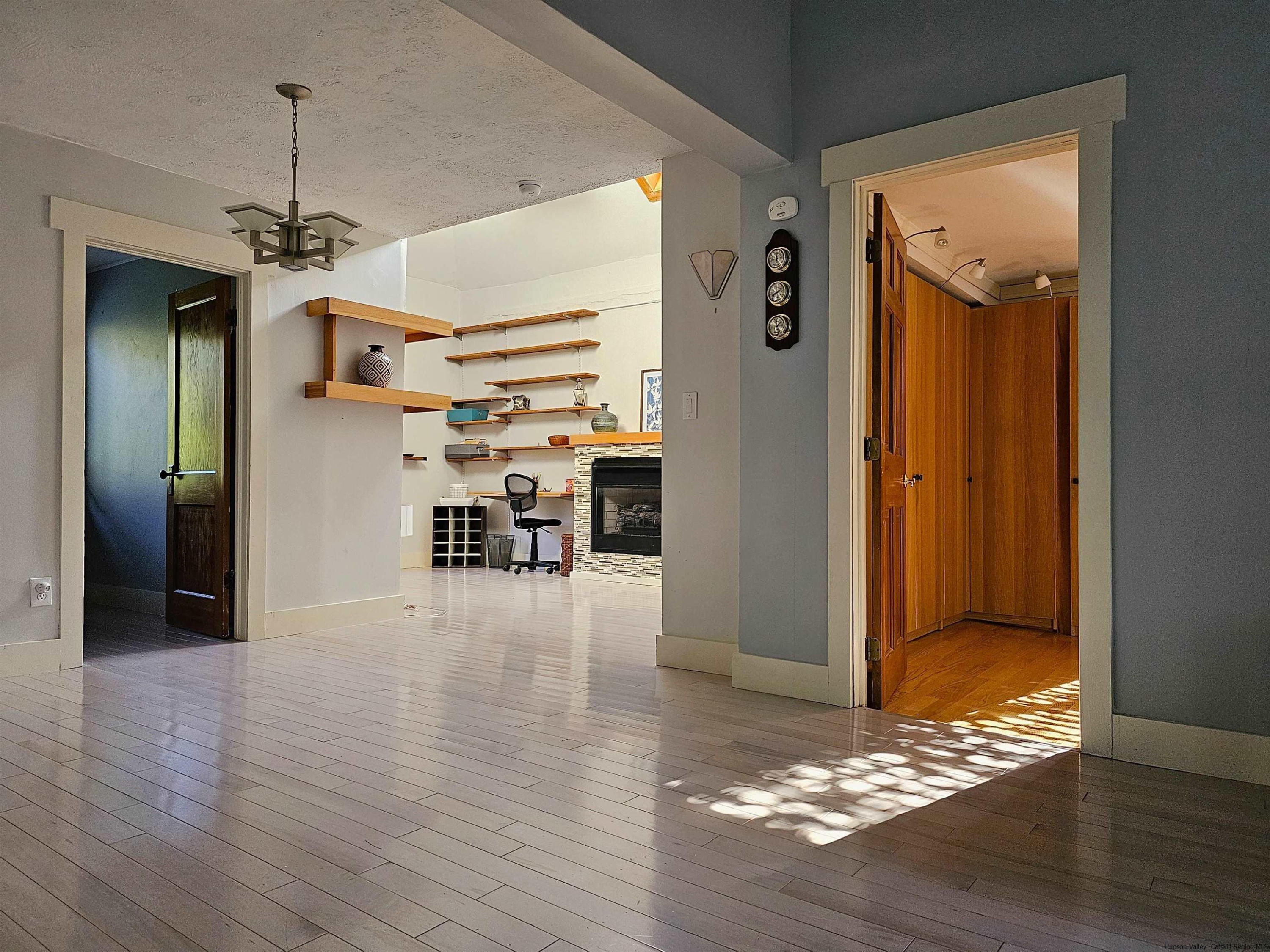 388 W Saugerties Road