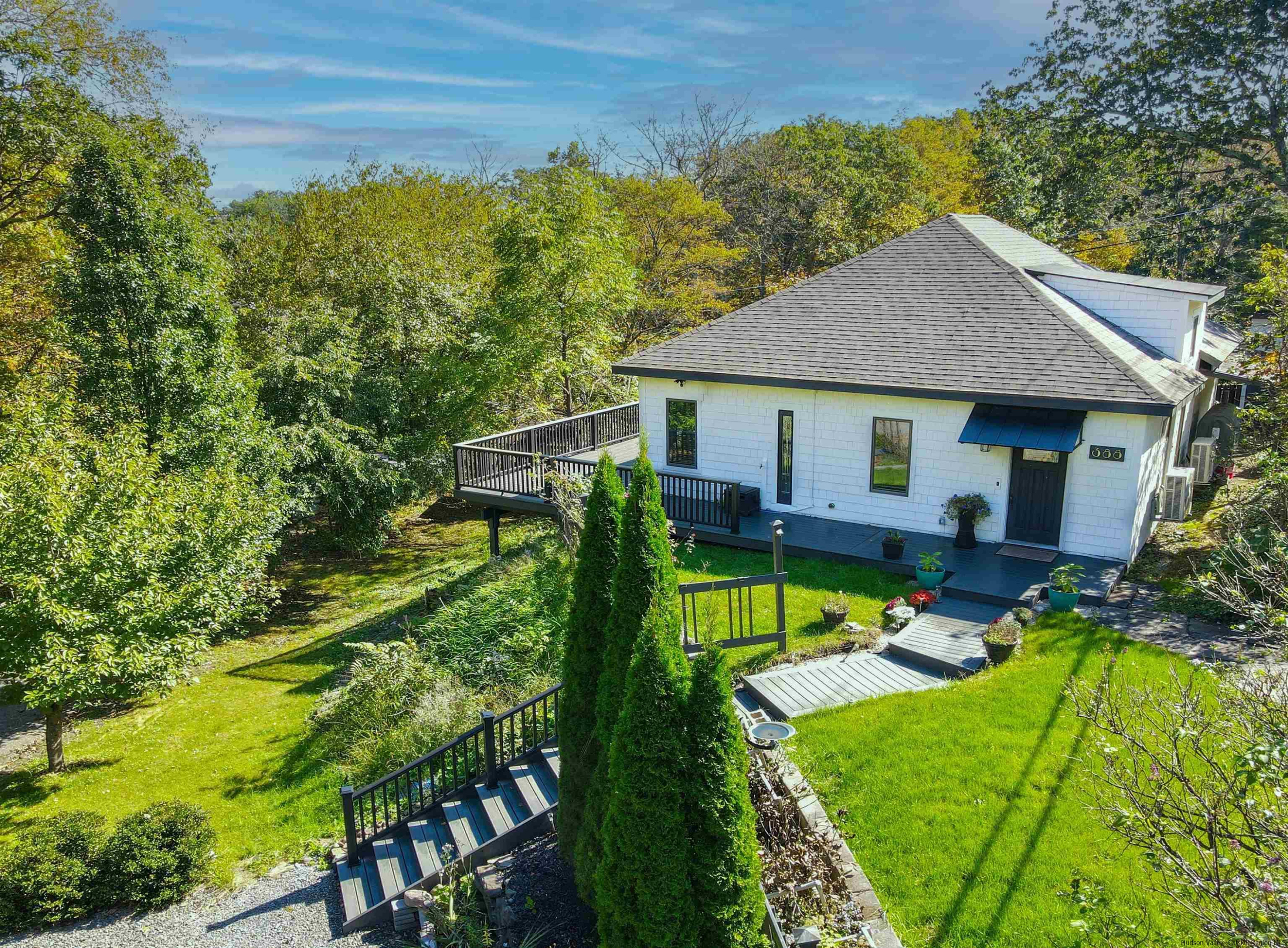 388 W Saugerties Road