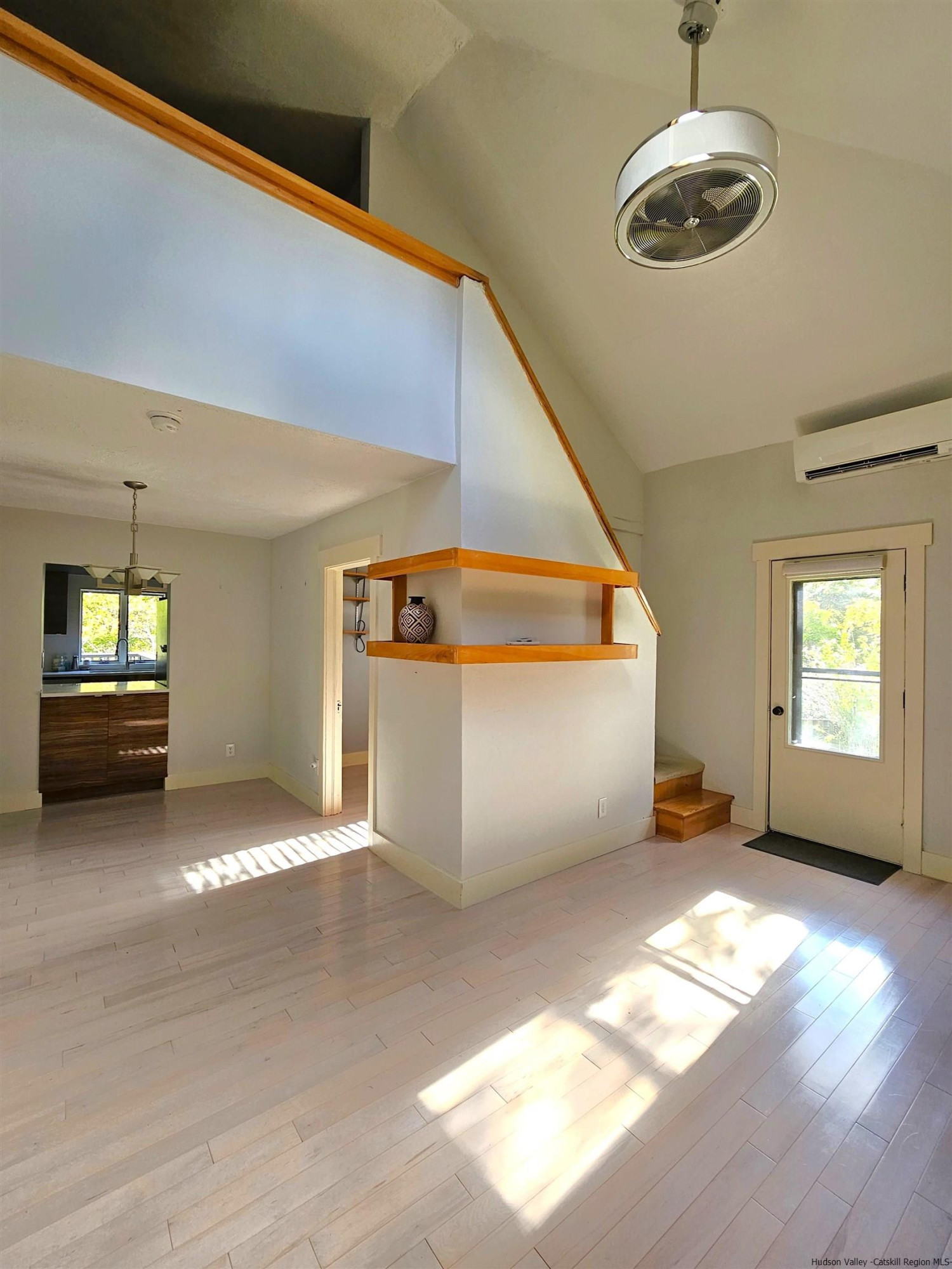 388 W Saugerties Road