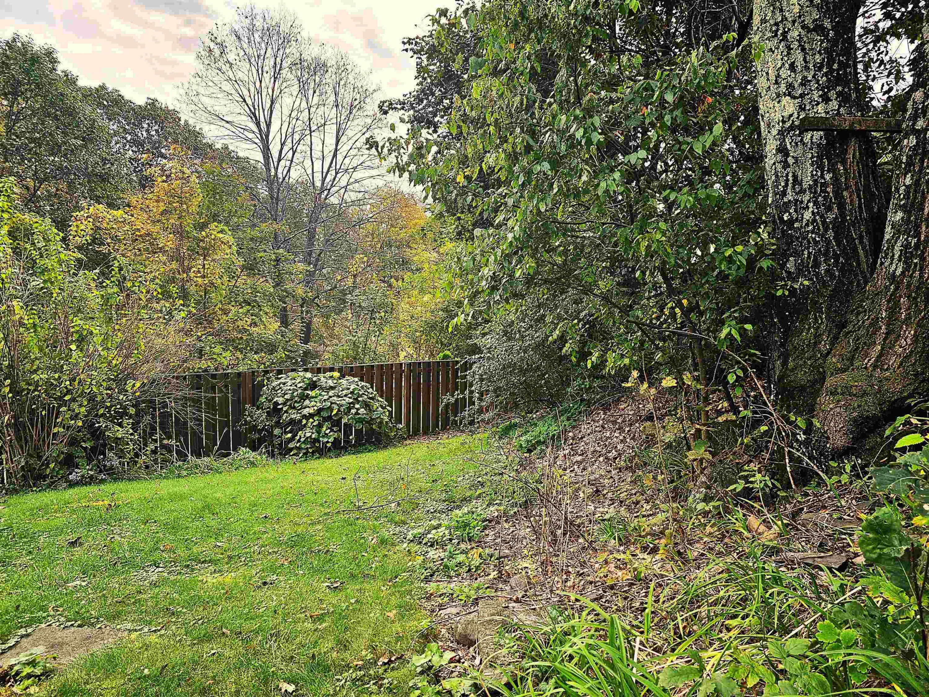 388 W Saugerties Road