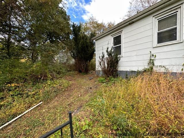 1146 Lucas Turnpike, aka Lucas Ave Ext