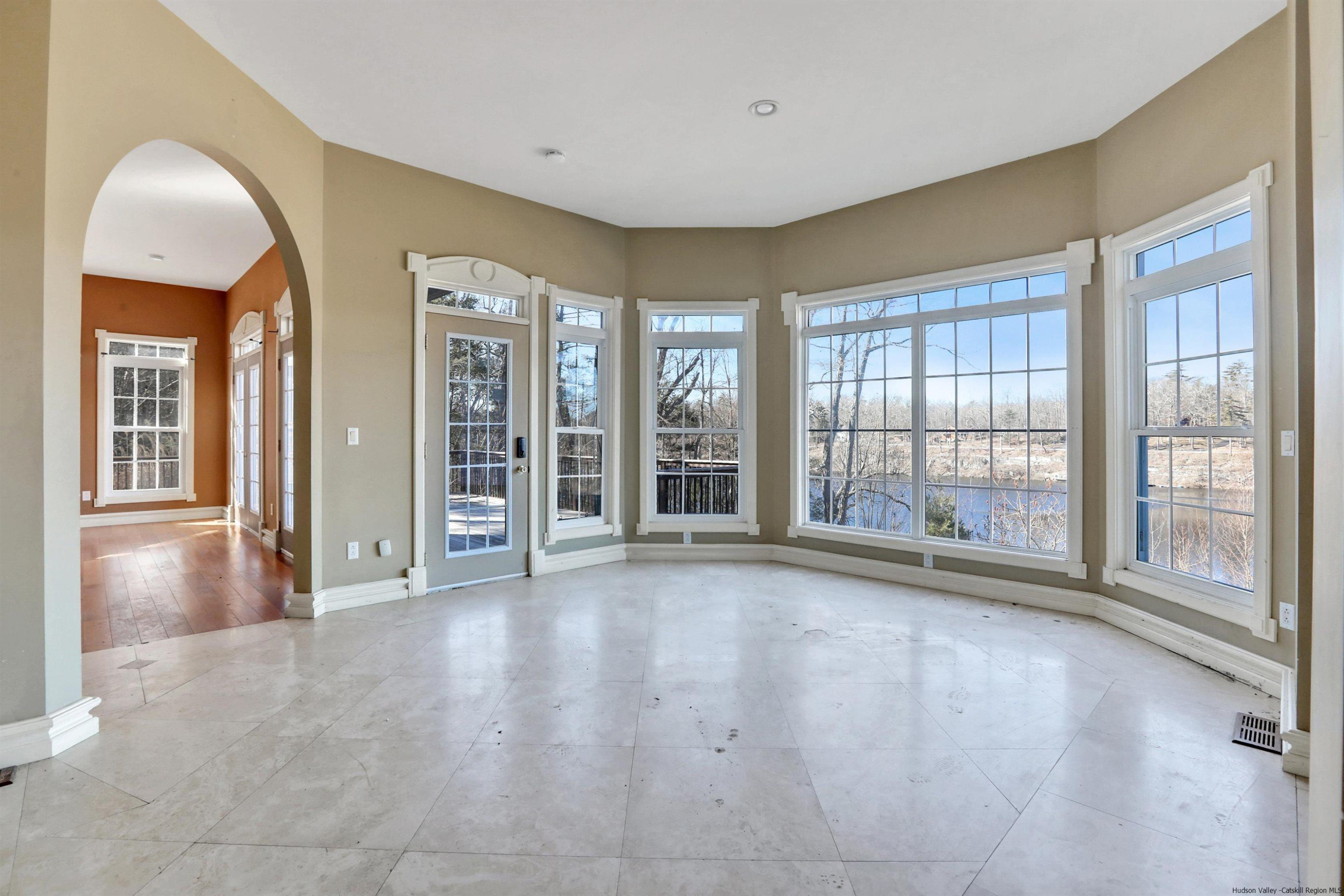 1284 Flatbush Road