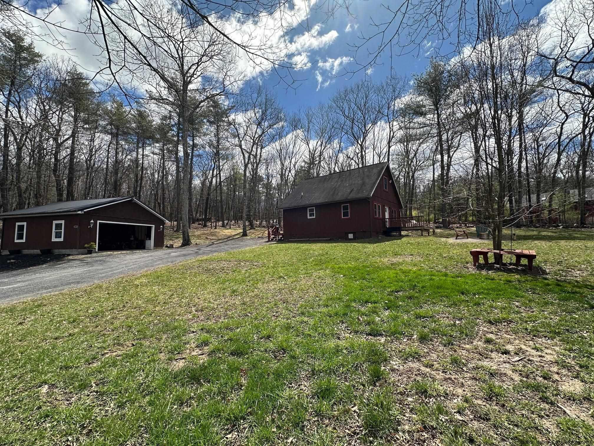 207 5 Mile Woods Road