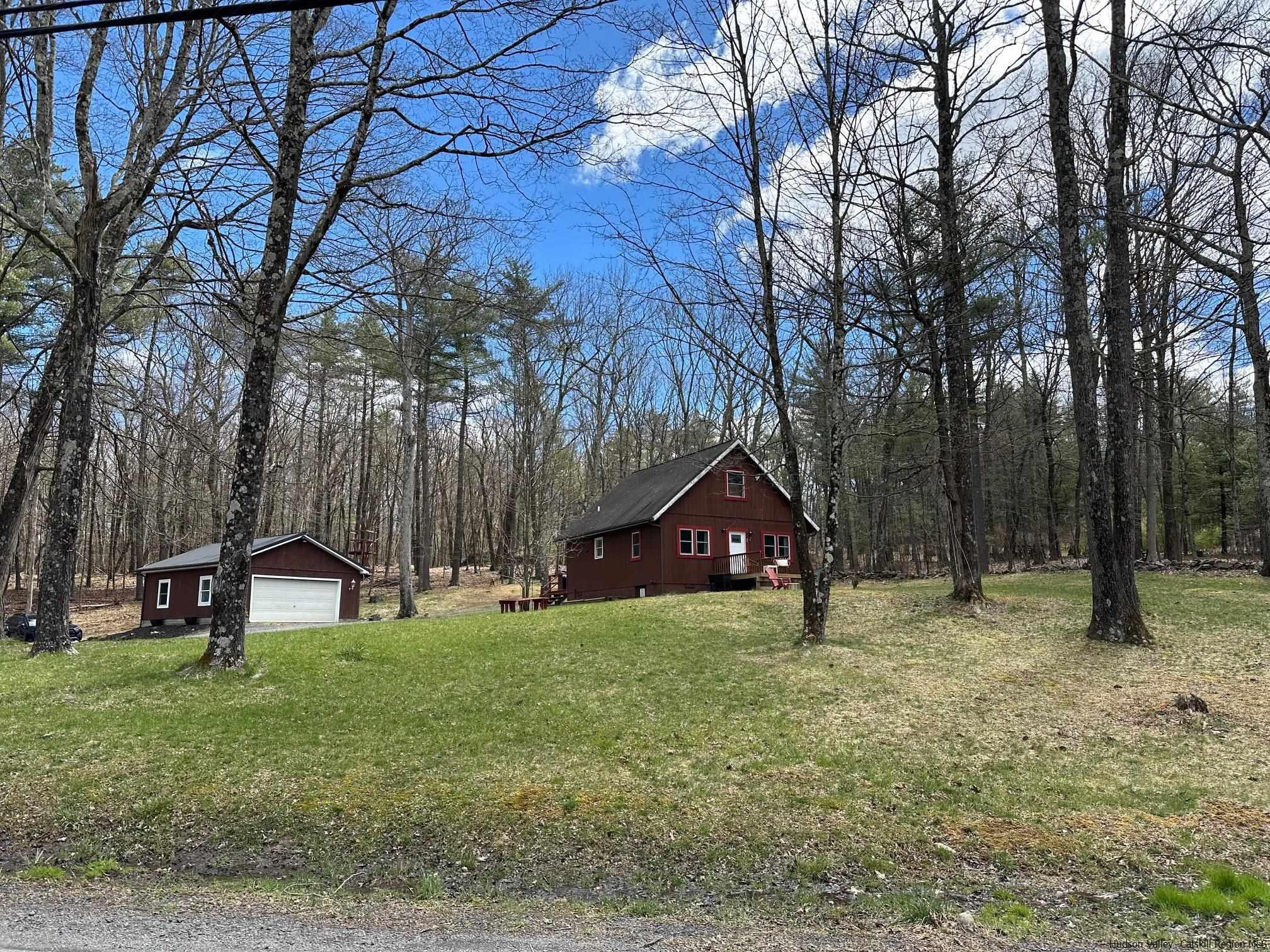 207 5 Mile Woods Road