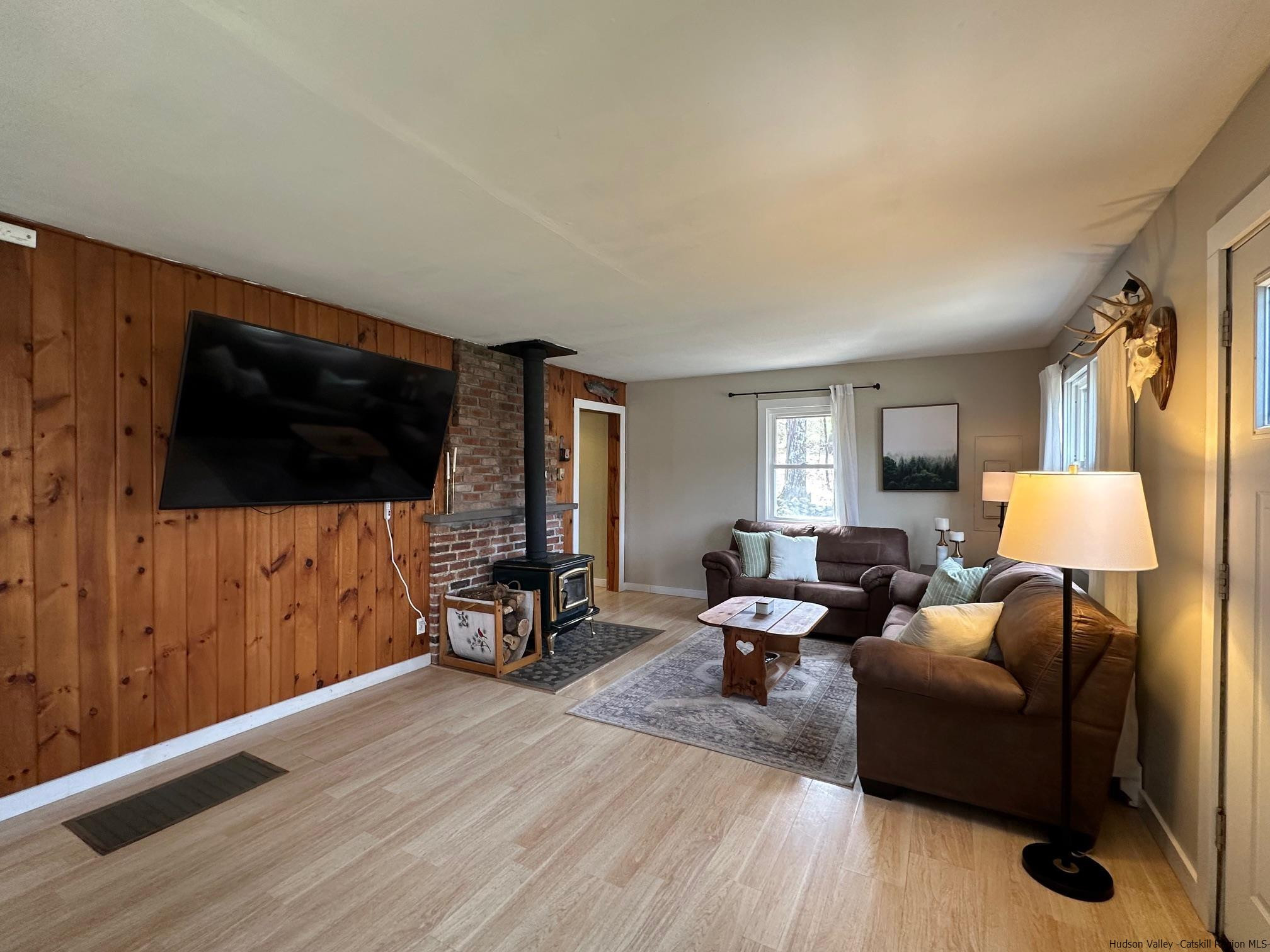 207 5 Mile Woods Road