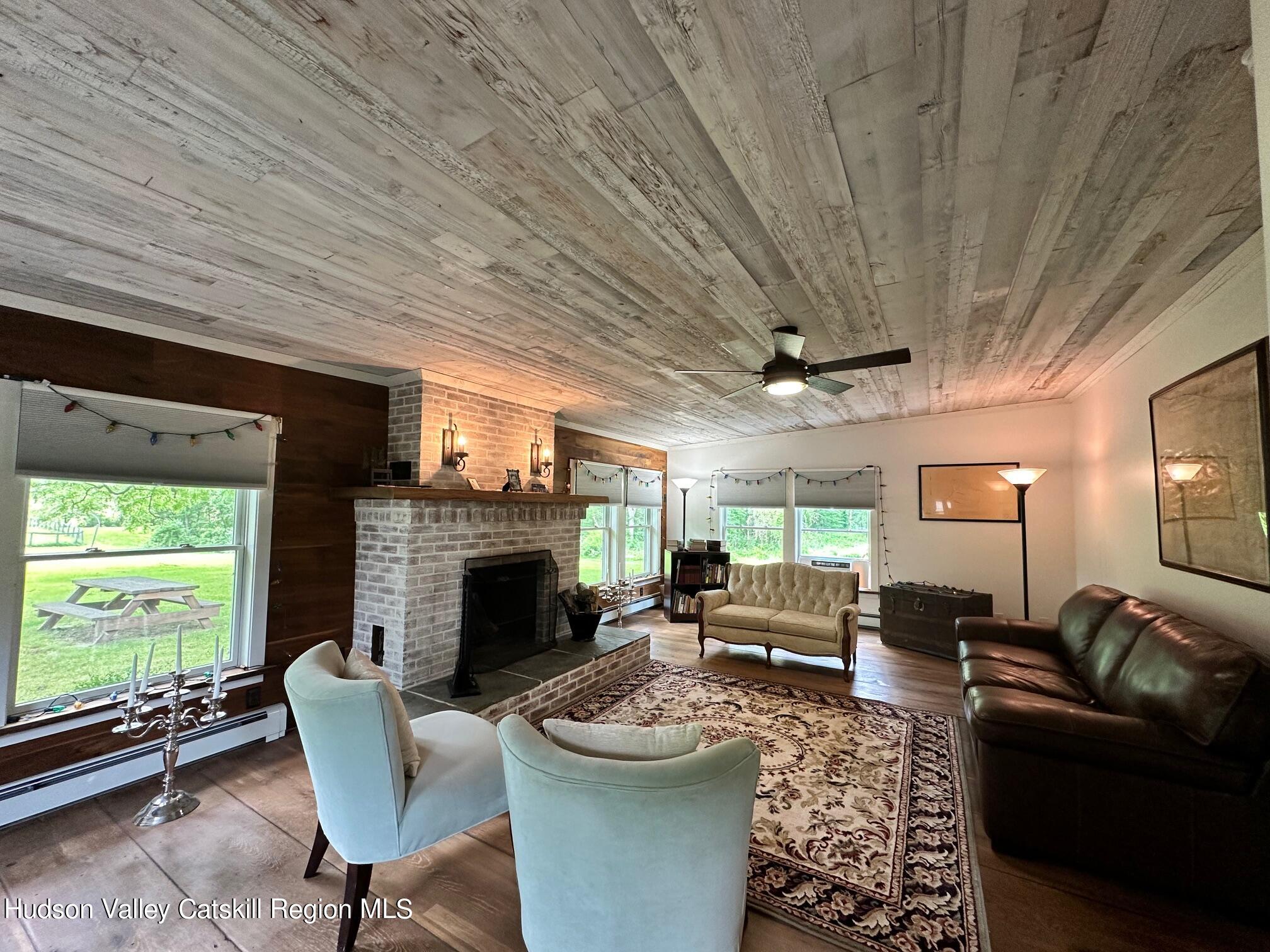 127 Dave Elliott Road