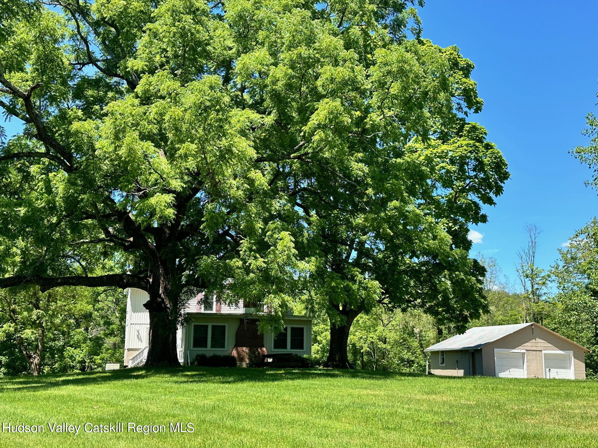 127 Dave Elliott Road