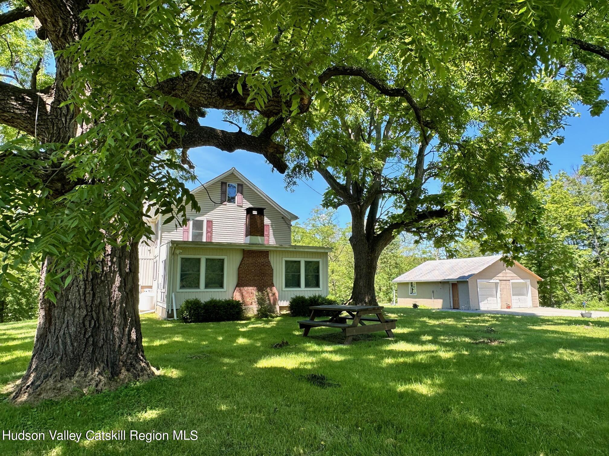 127 Dave Elliott Road