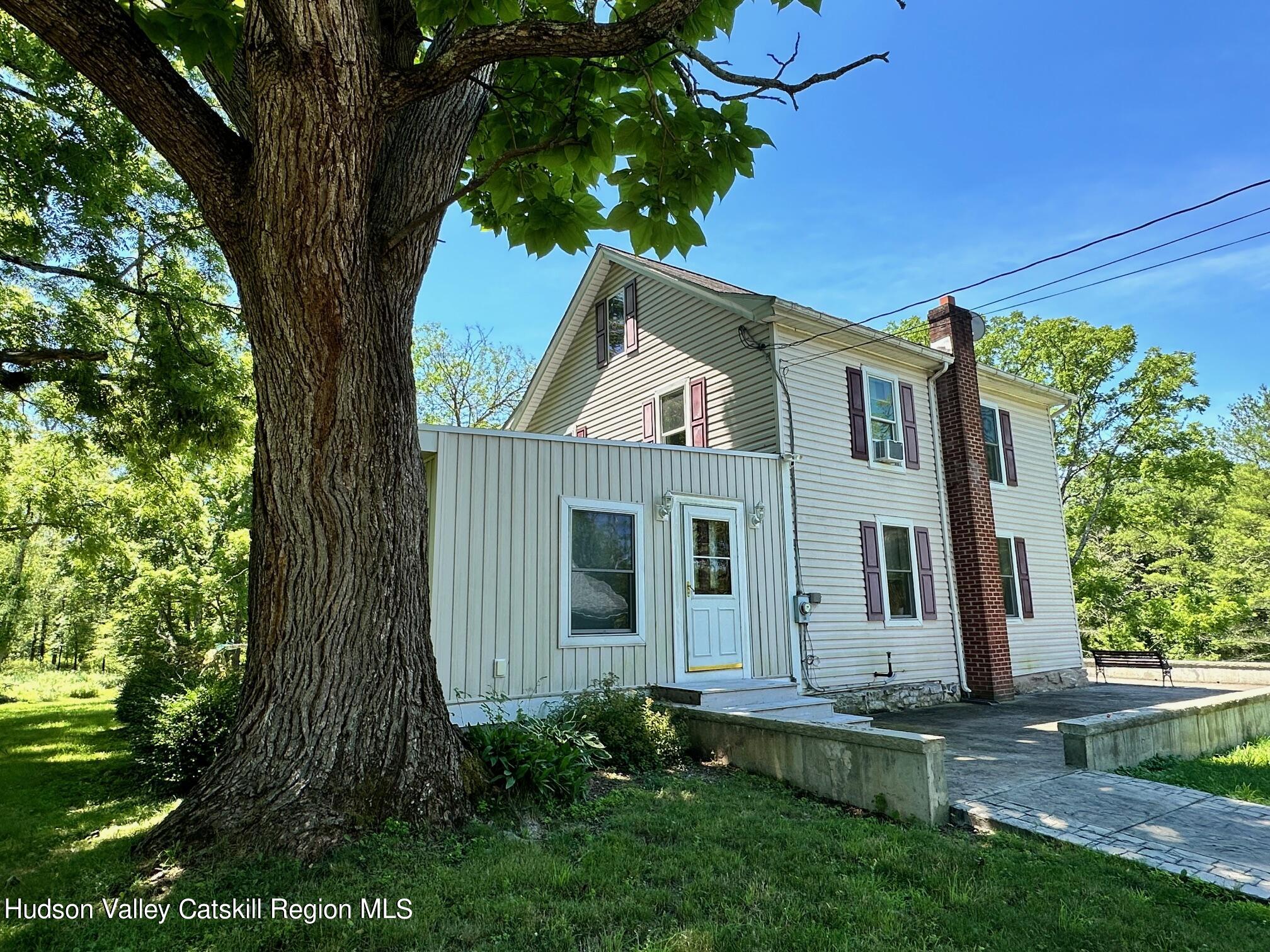 127 Dave Elliott Road