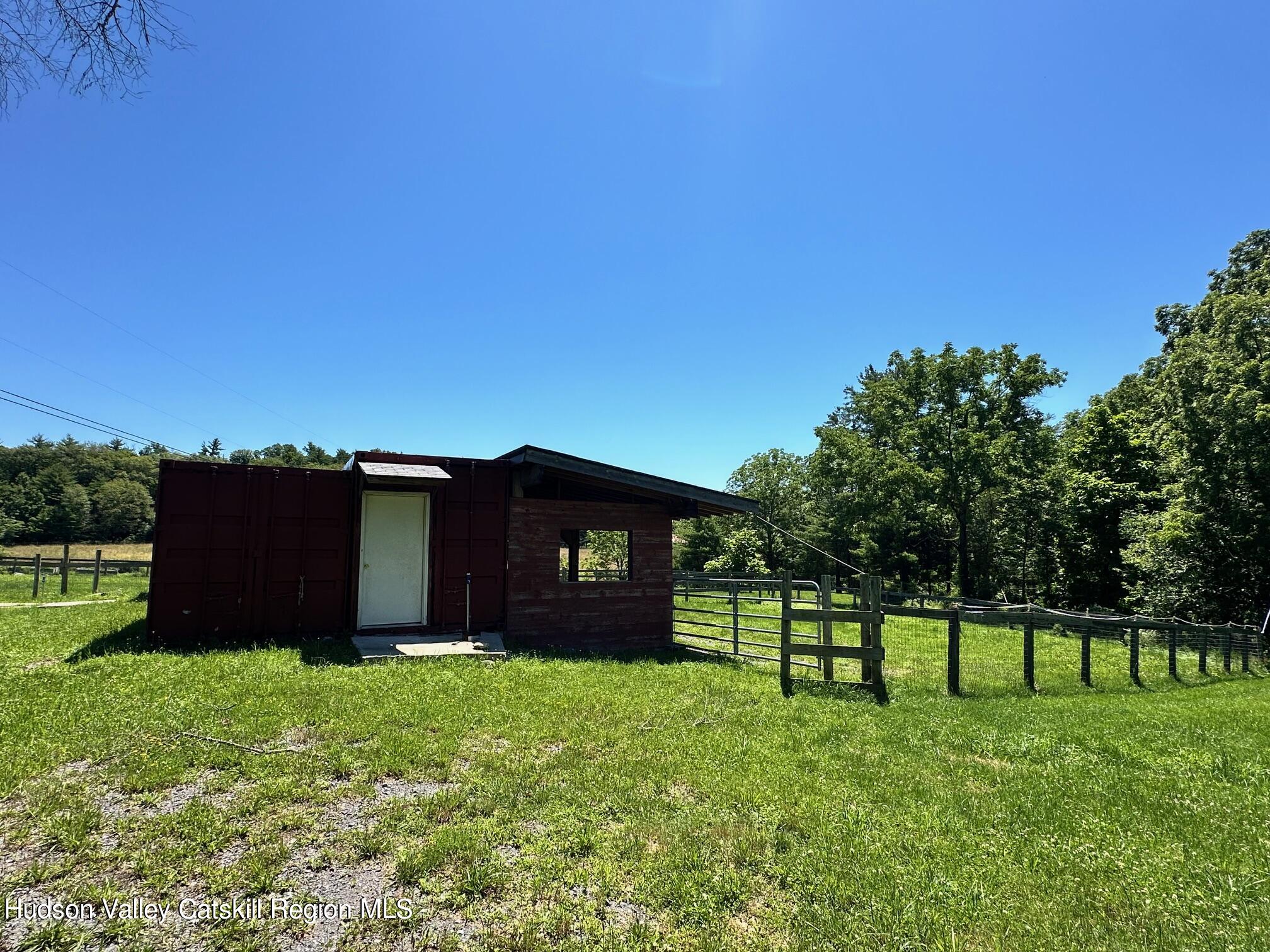 127 Dave Elliott Road