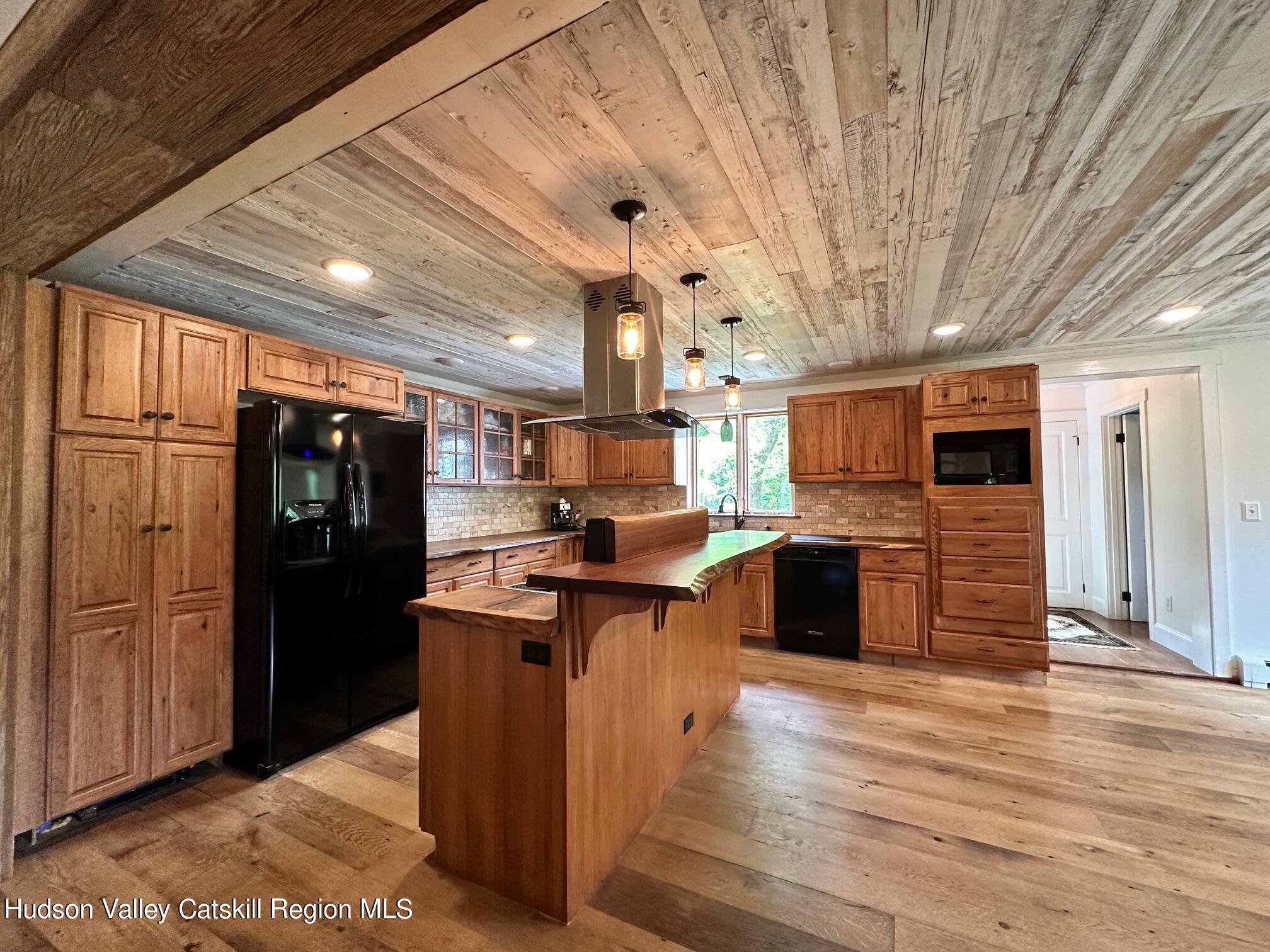 127 Dave Elliott Road