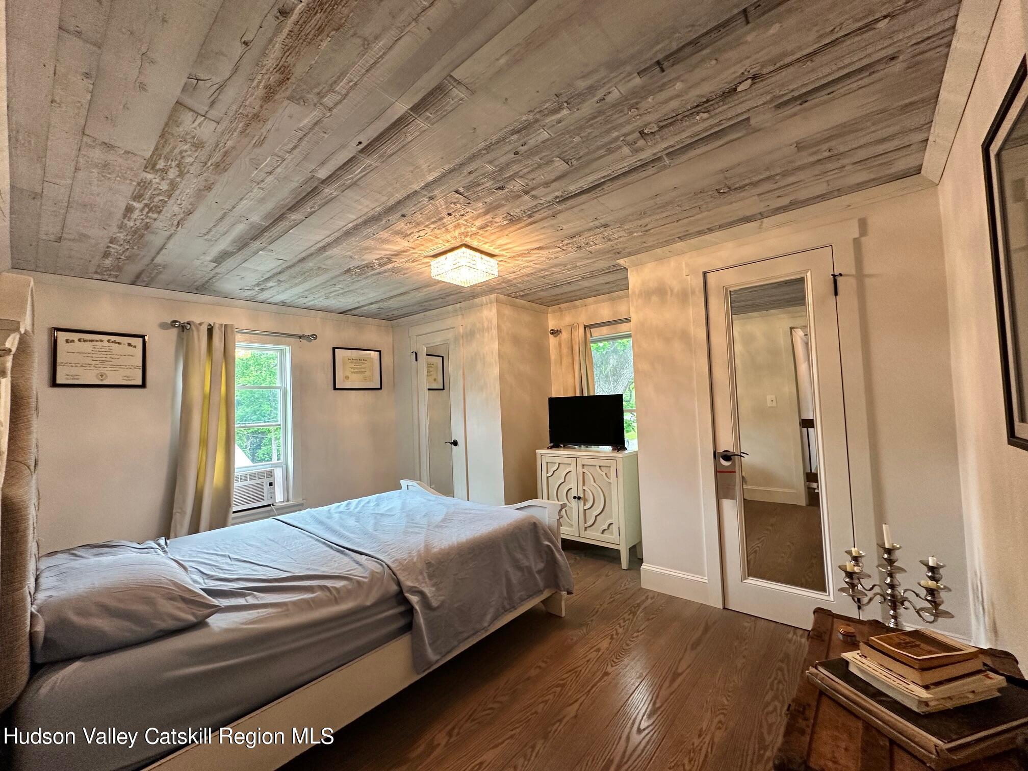 127 Dave Elliott Road