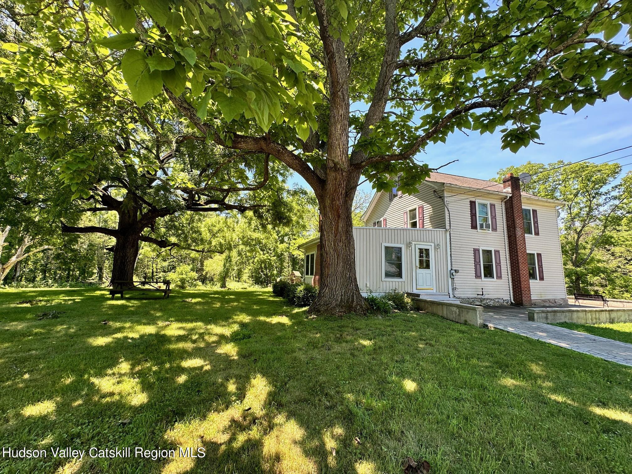 127 Dave Elliott Road