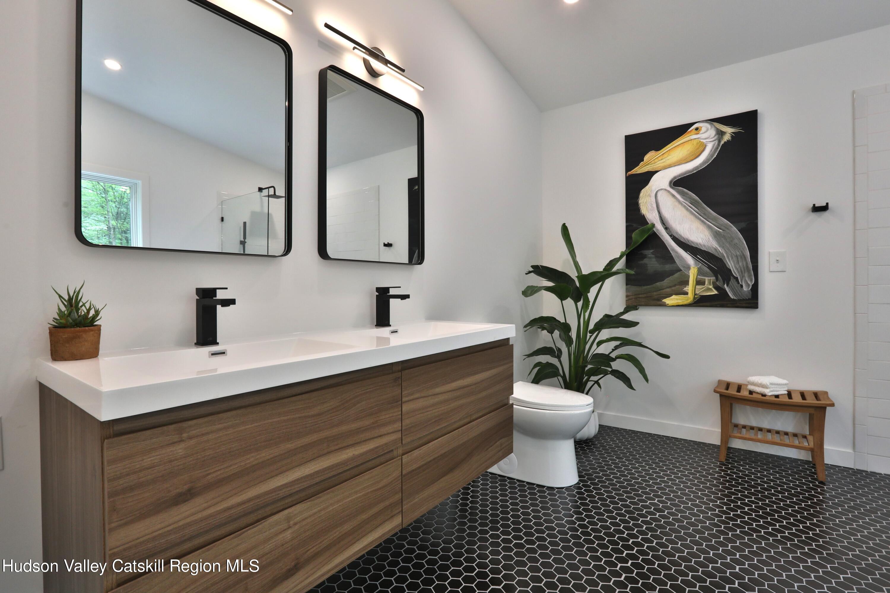 375 Pennsylvania Avenue