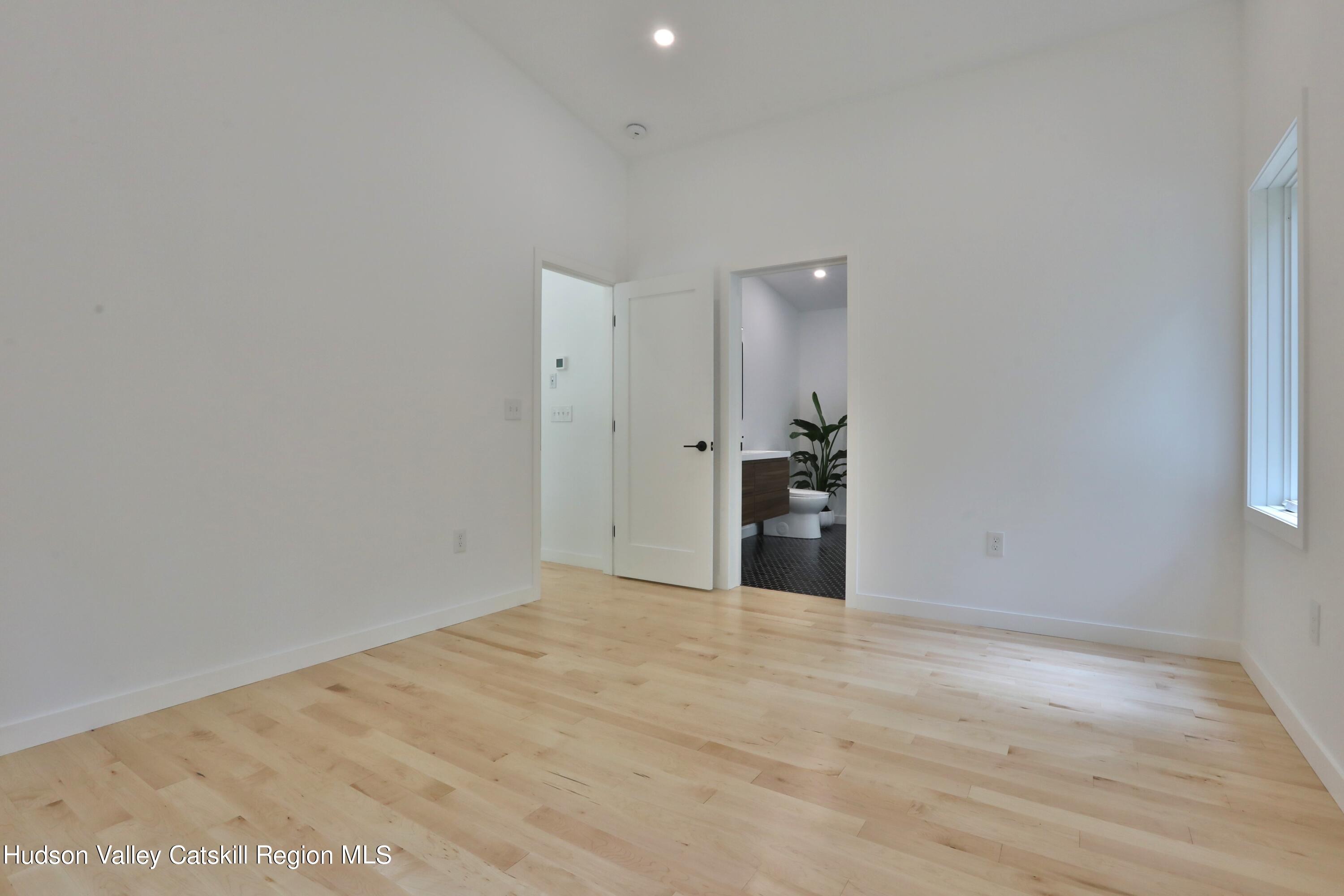 375 Pennsylvania Avenue