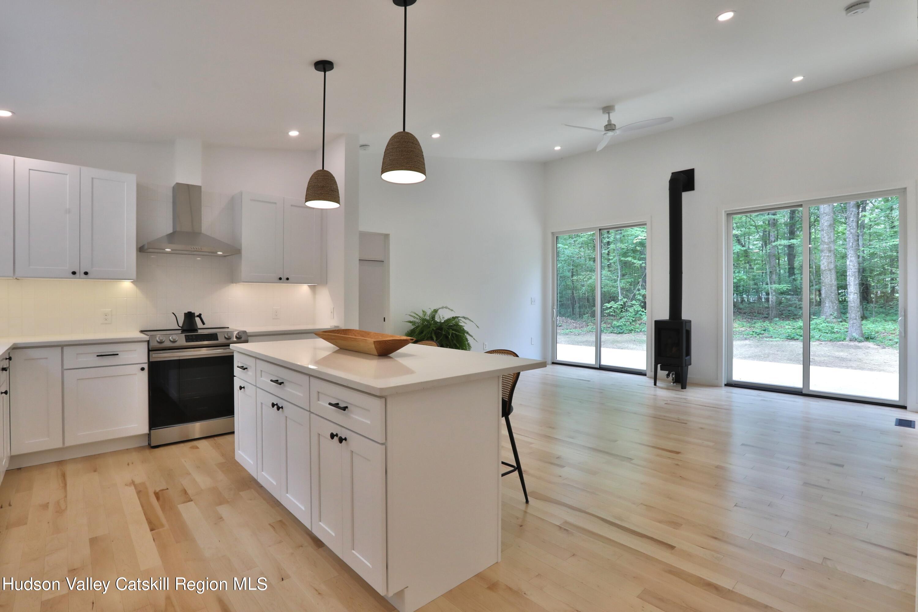 375 Pennsylvania Avenue