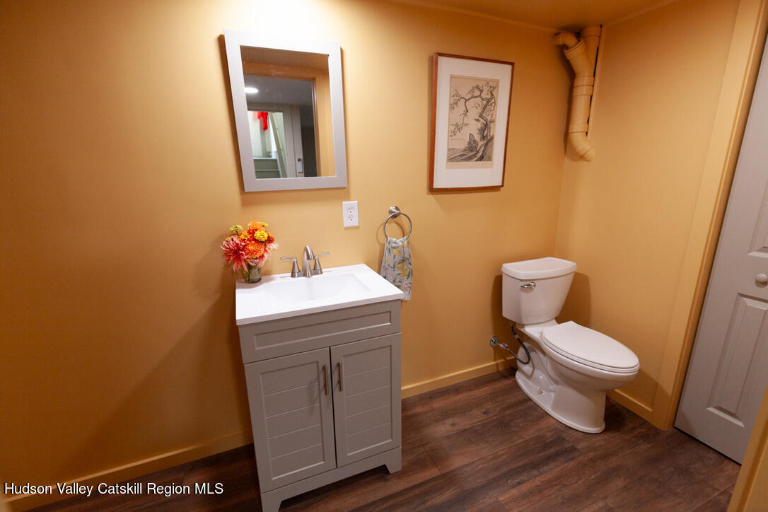 853 Lucas Ave Extension